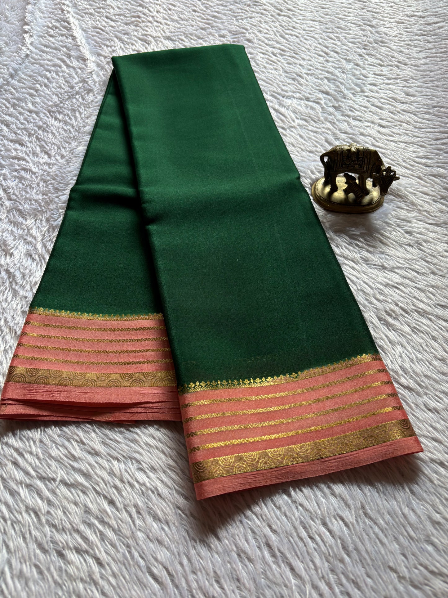 Rashmi (2D) : Dark green-peach