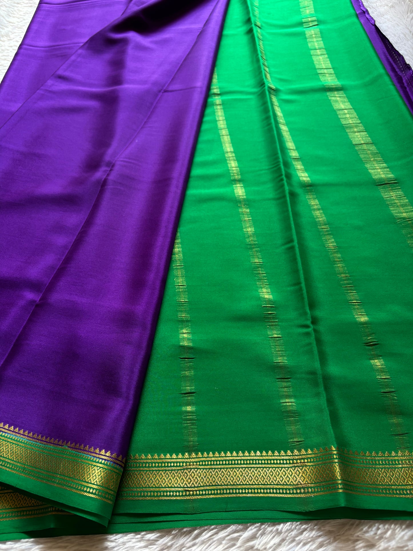 Preetha (2D) : Purple-green