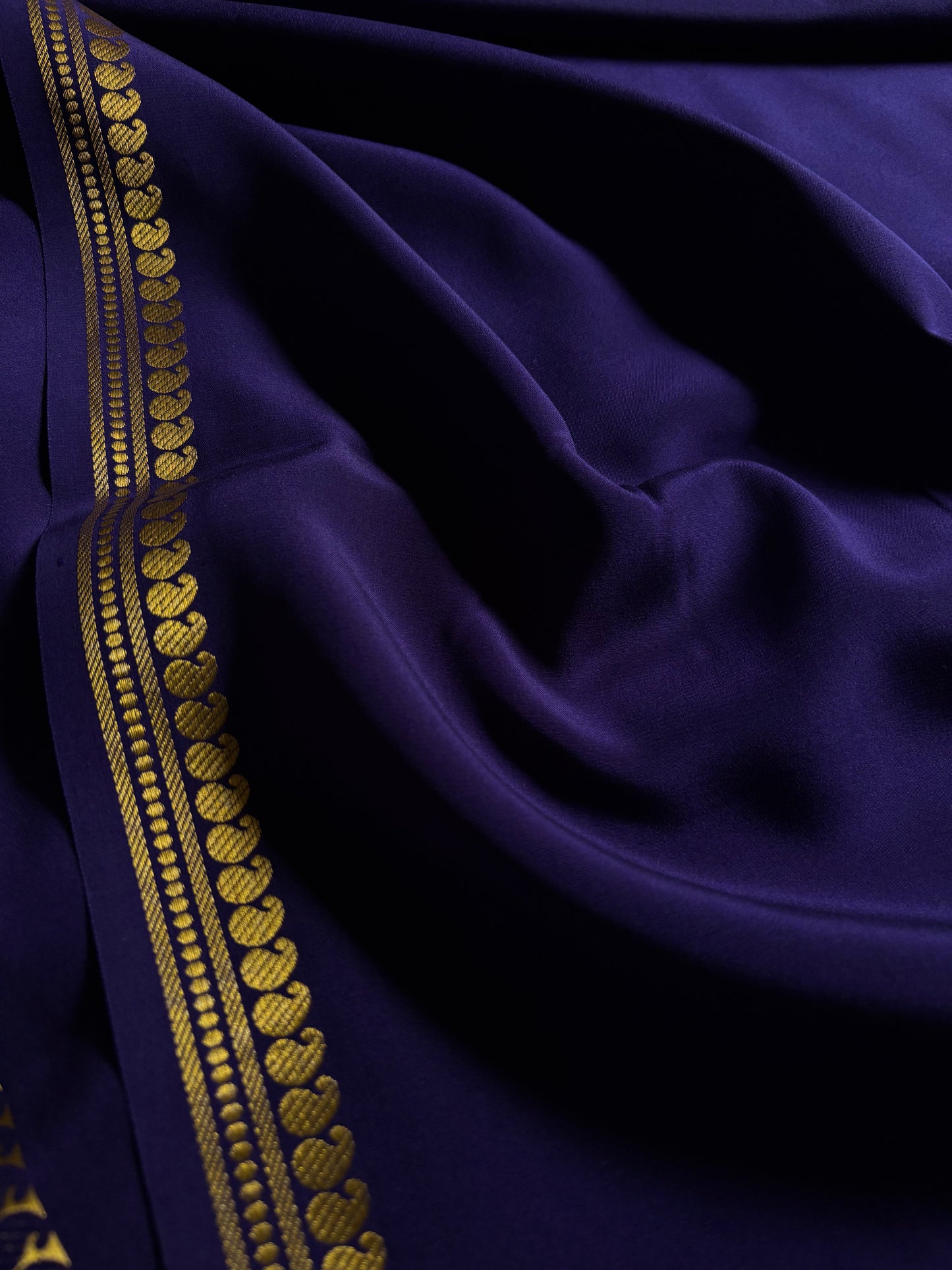 Nirmala : Solid Navy blue
