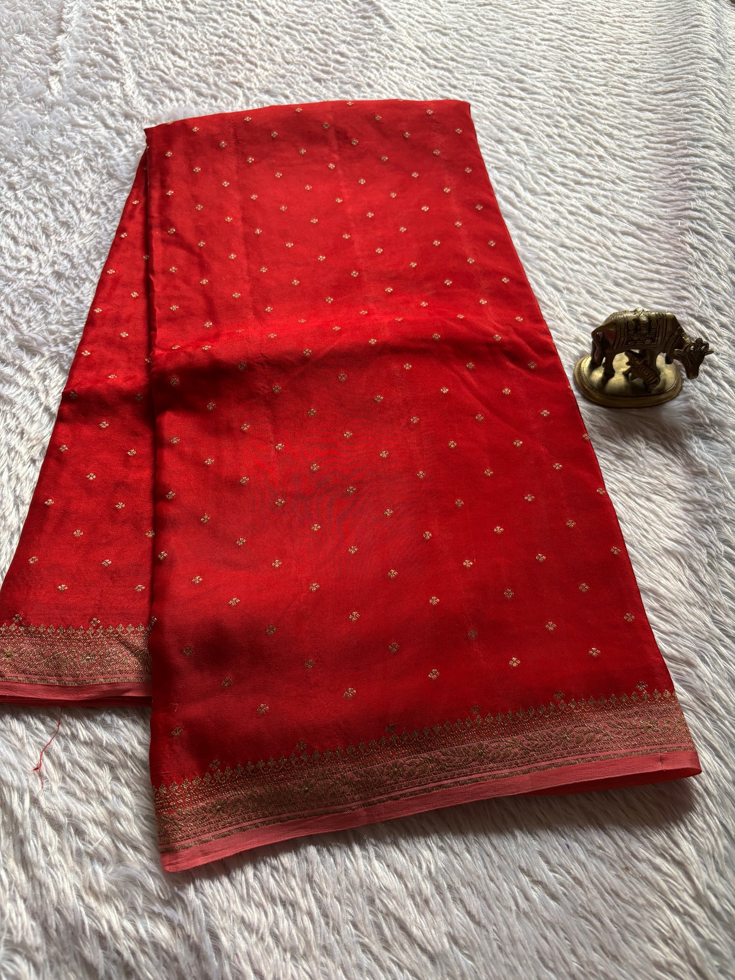Deepali (2D) : Red-hot pink