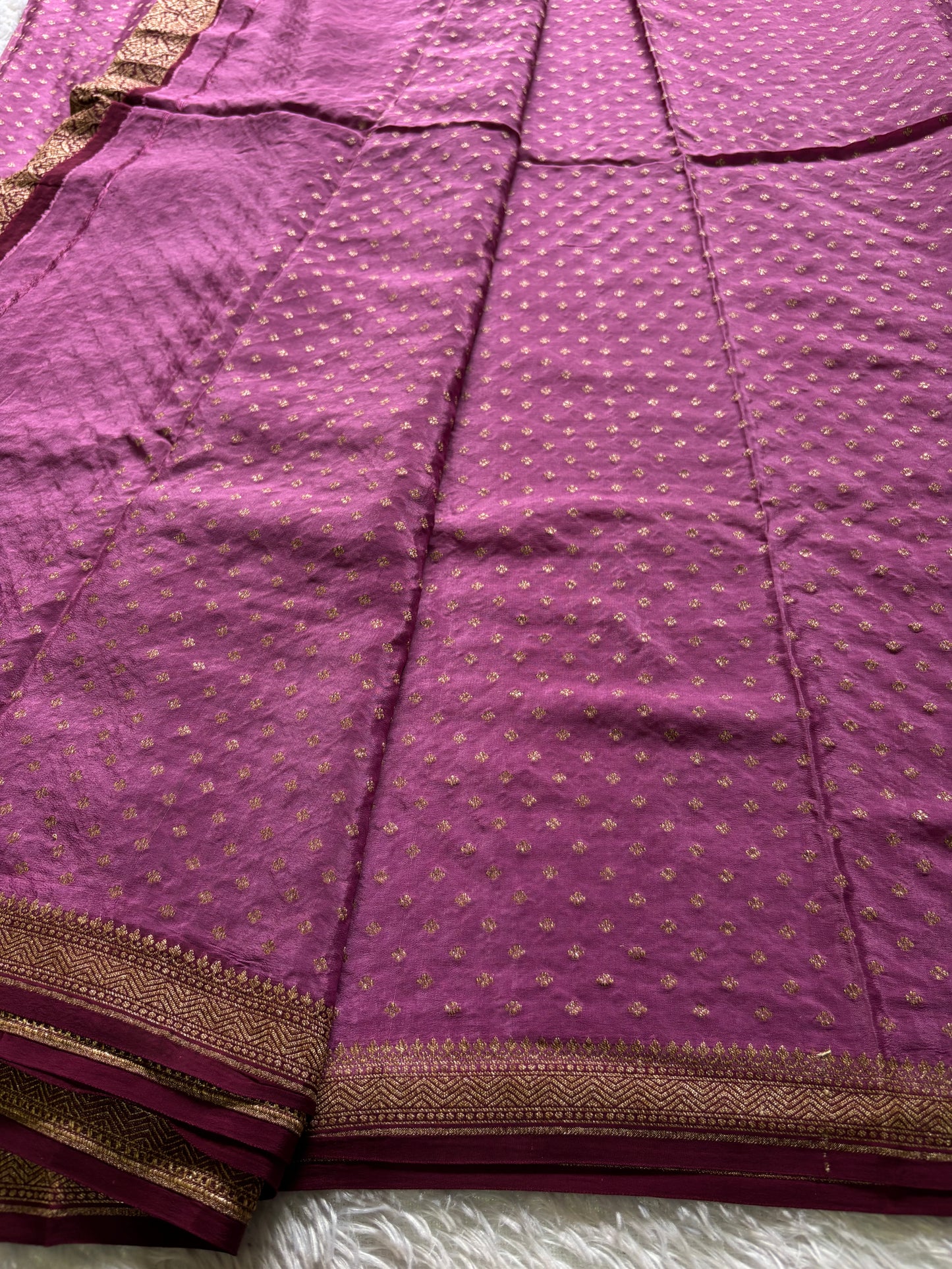 Deepali (2D) : Magenta pink-maroon