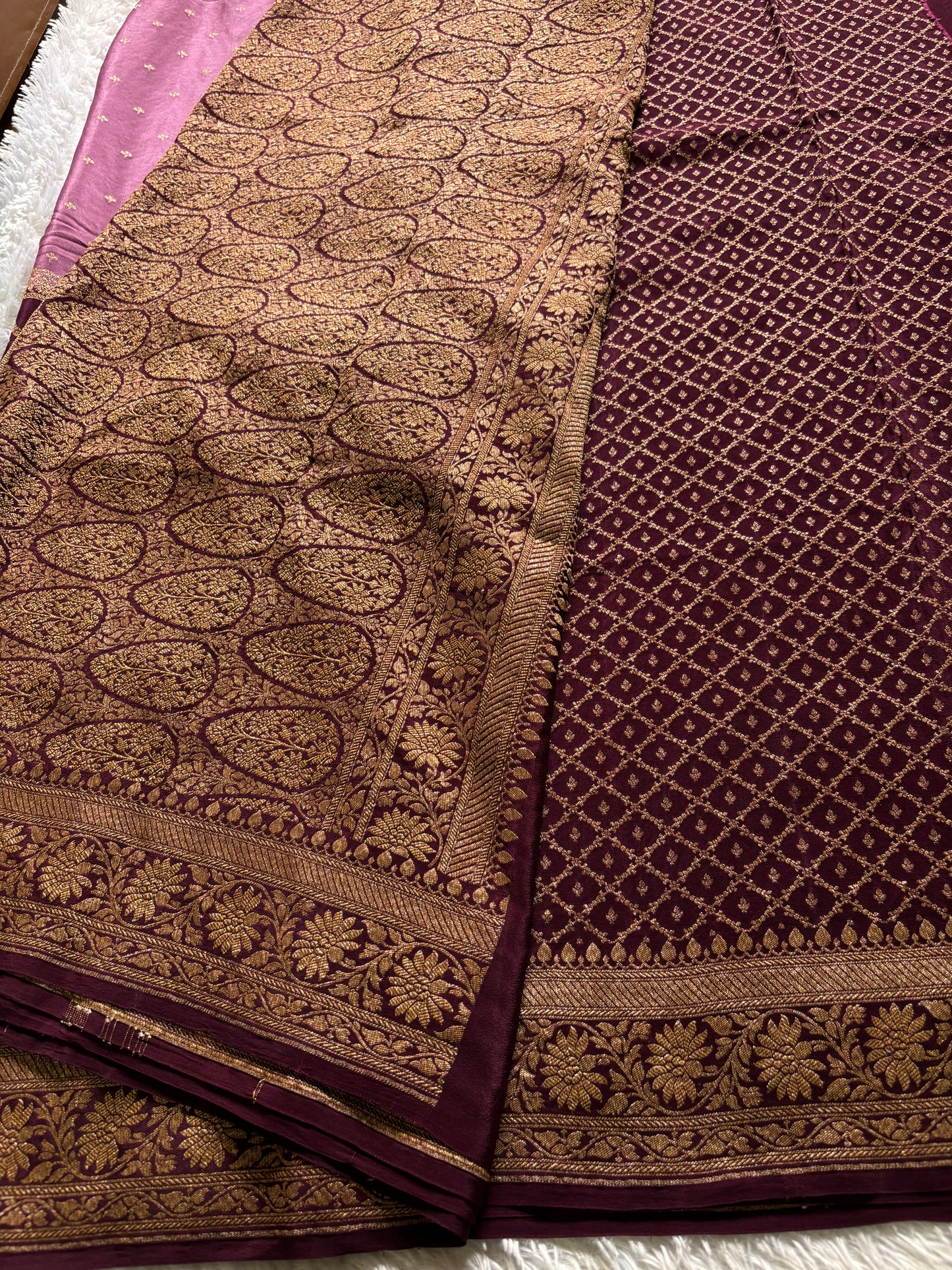 Naveena (2D) : Onion pink-Plum
