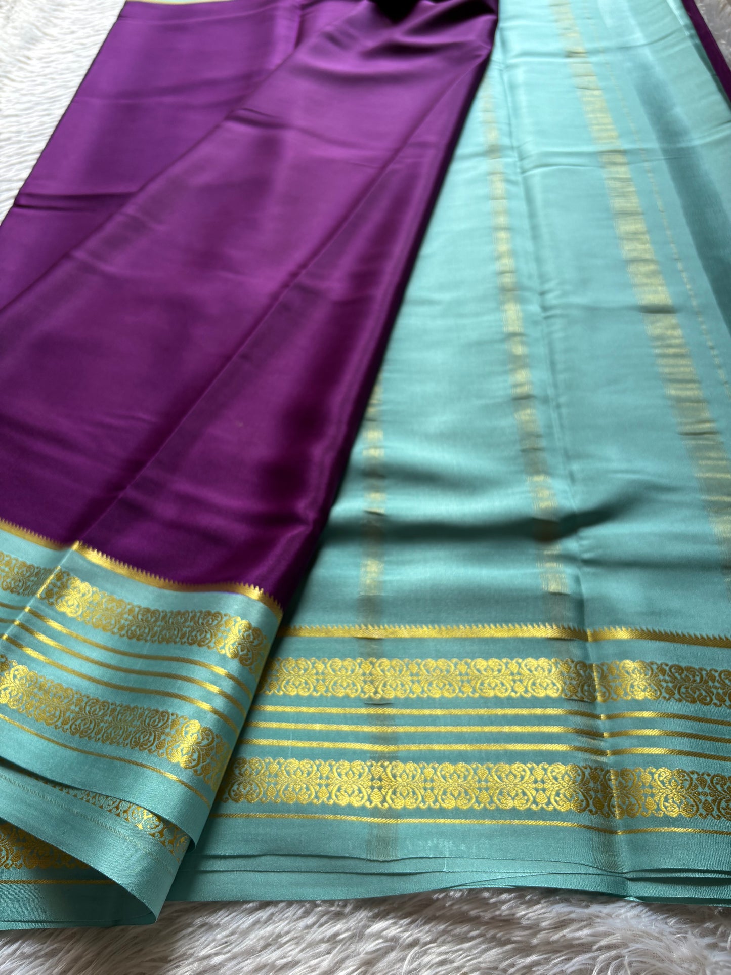 Kanchana (2D) : Purple-pastel blue