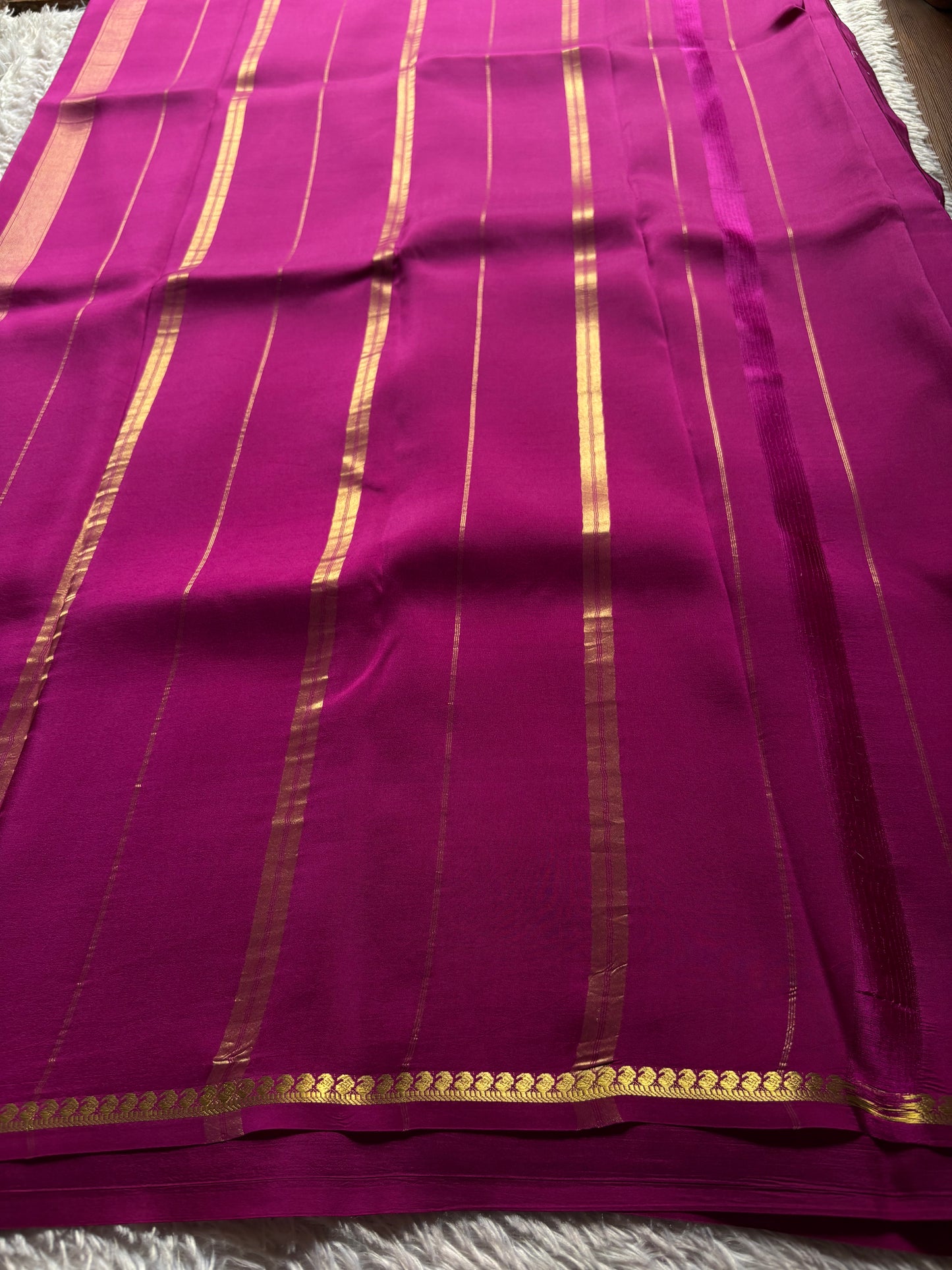 Manikya : Solid Magenta