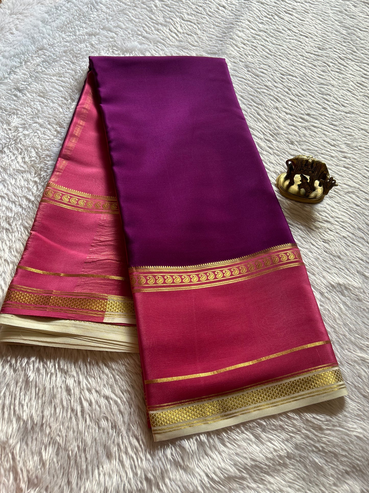 Triguna (3D) : Purple-hot pink-off white