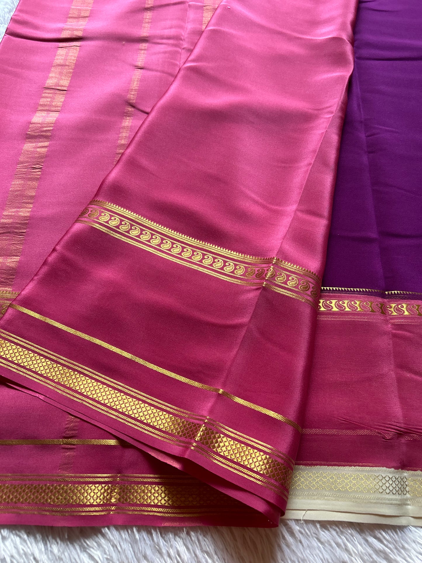Triguna (3D) : Purple-hot pink-off white