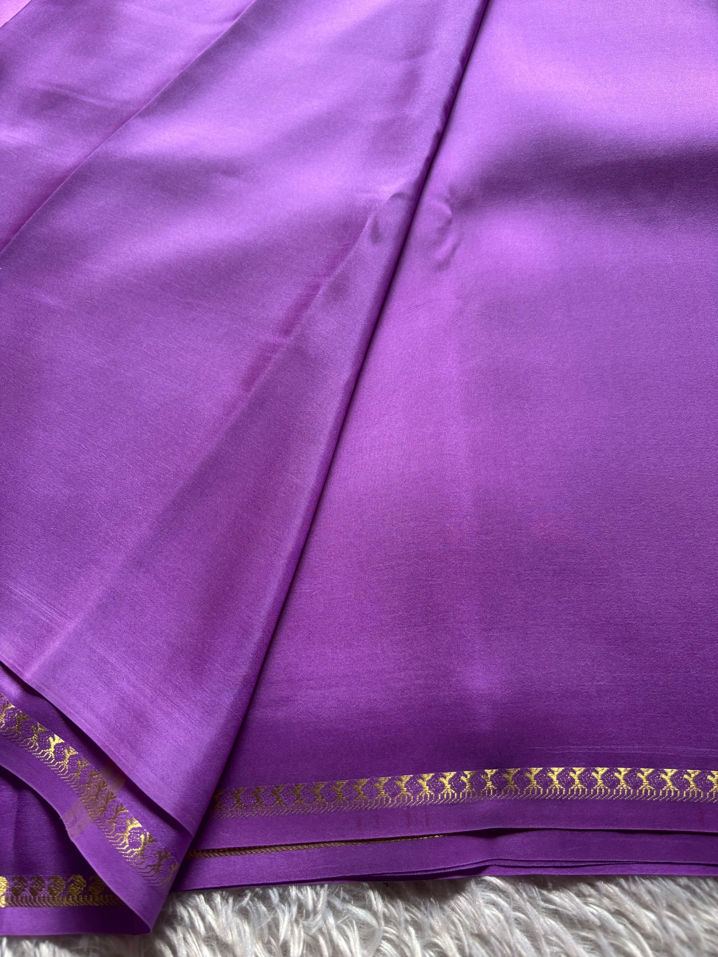 Manikya : Solid Lavender