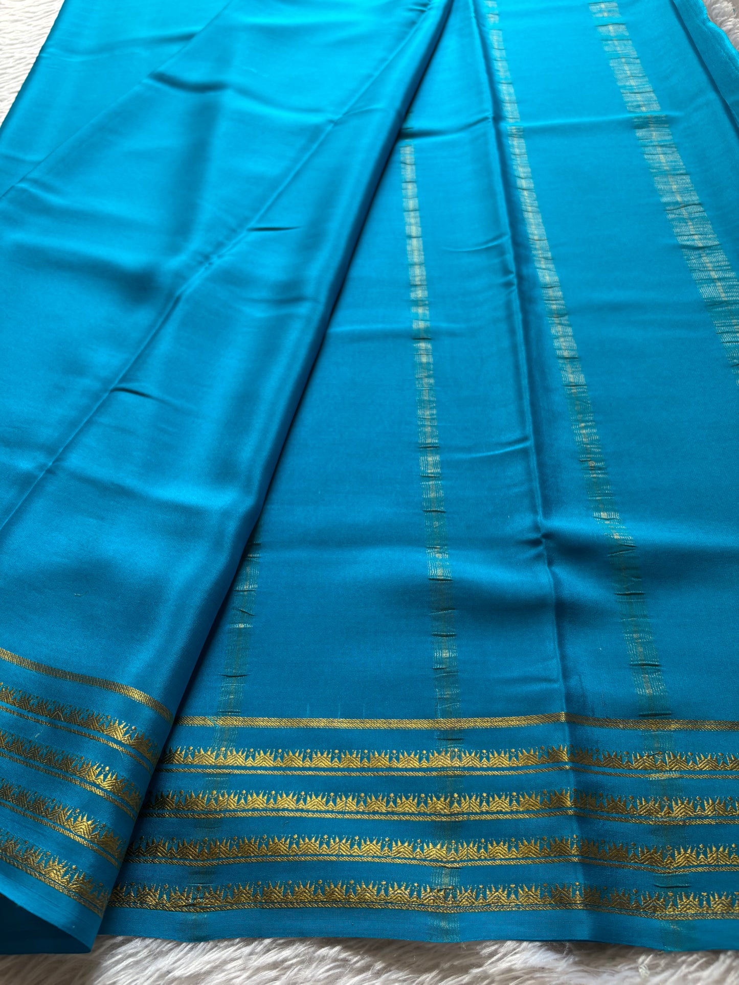 Kumuda : Solid Ananda blue – Nalmè Saree Studio