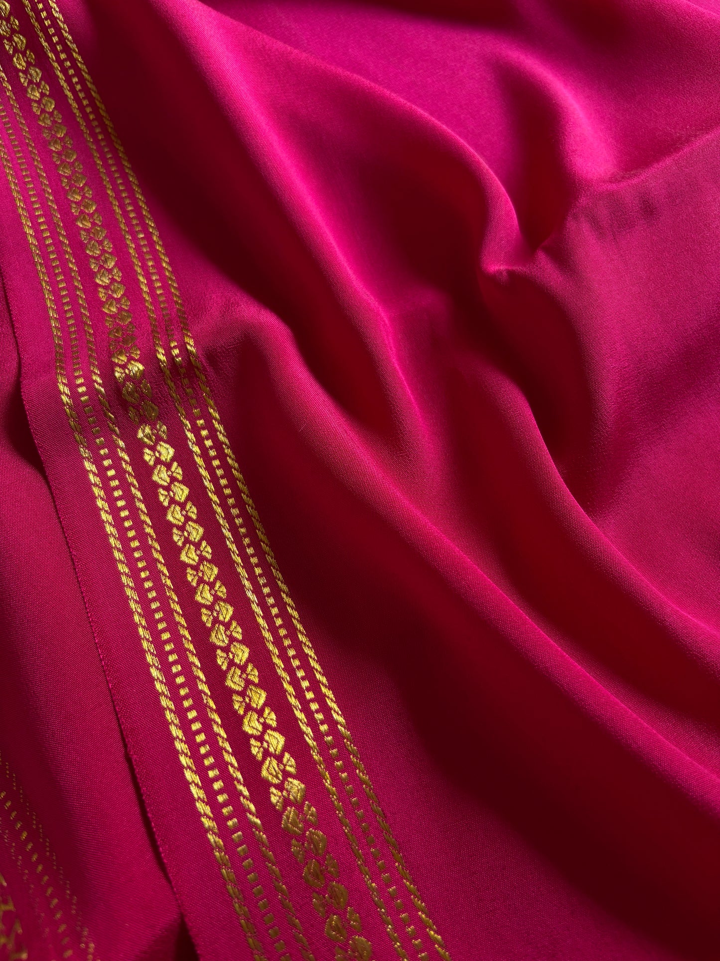 Sampige : Solid Pink