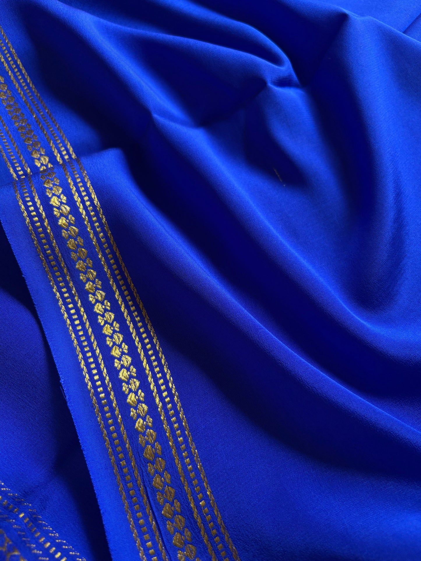 Sampige : Solid Royal blue