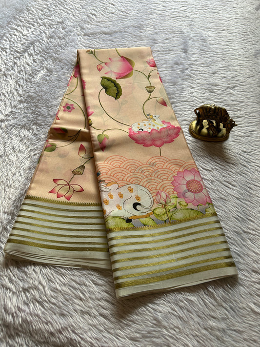 Kamala (2D) : Almond pink-off white