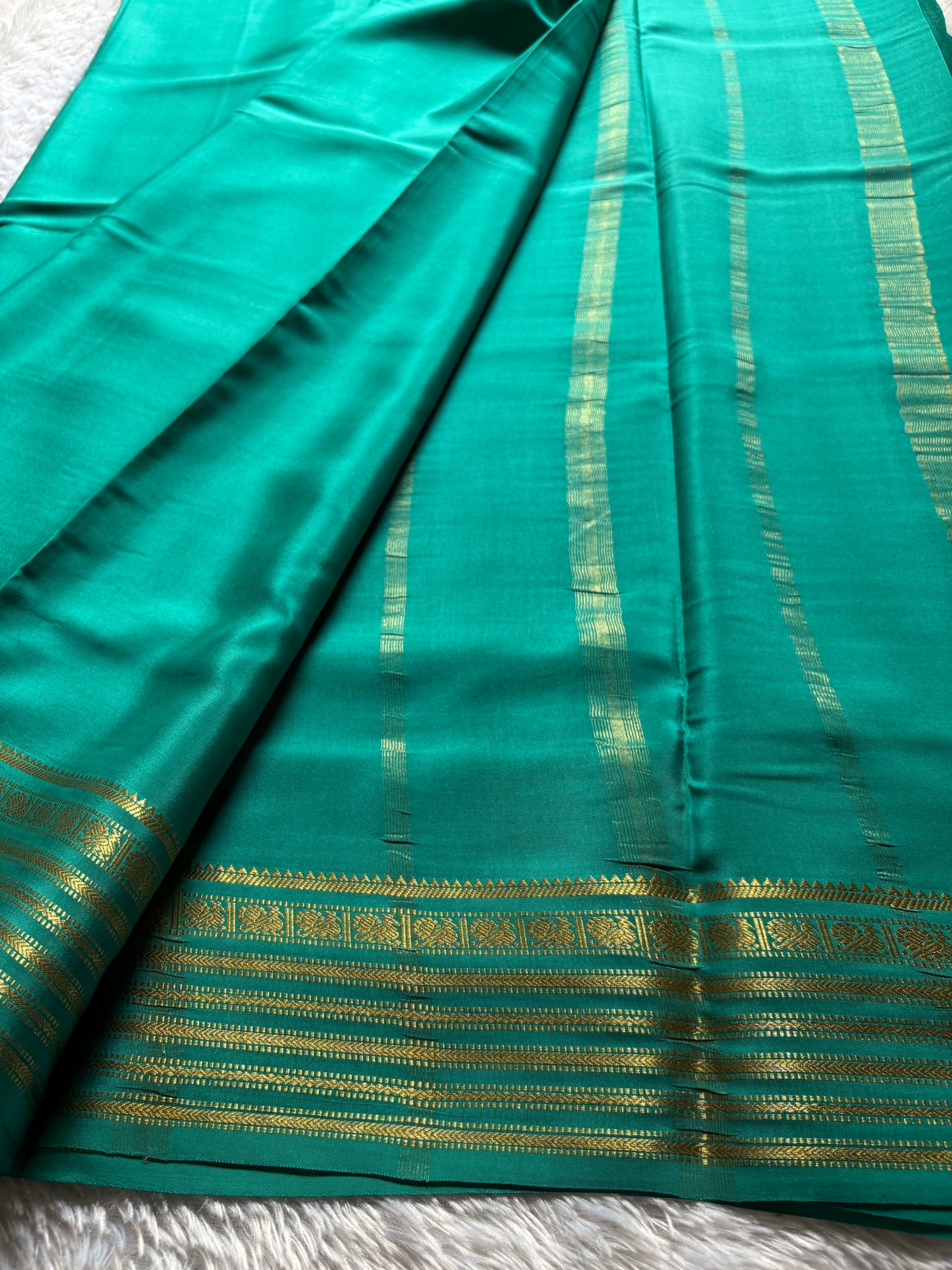 Soujanya : Solid Turquoise