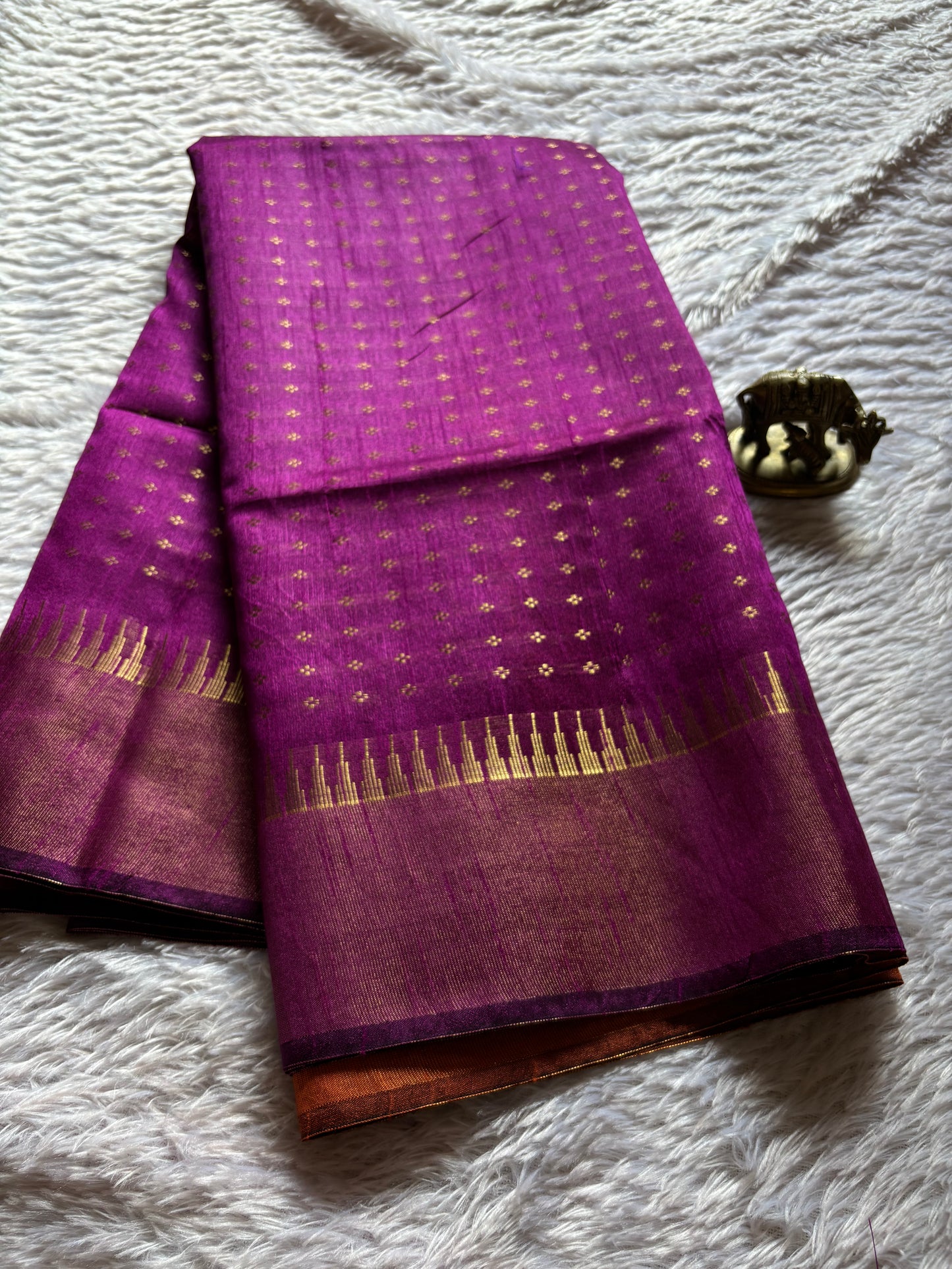 SS142 (2D) : Magenta-orange