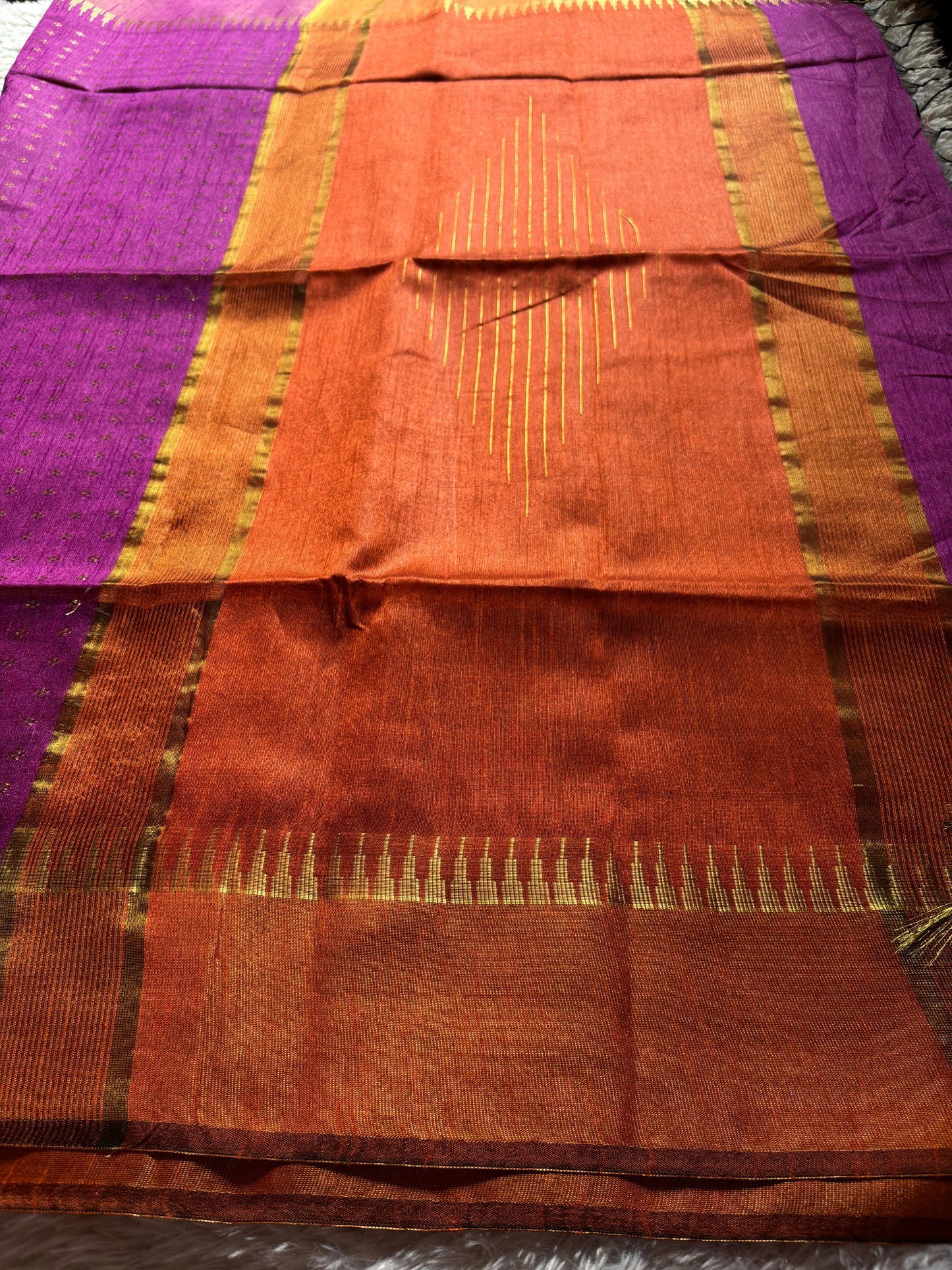 SS142 (2D) : Magenta-orange