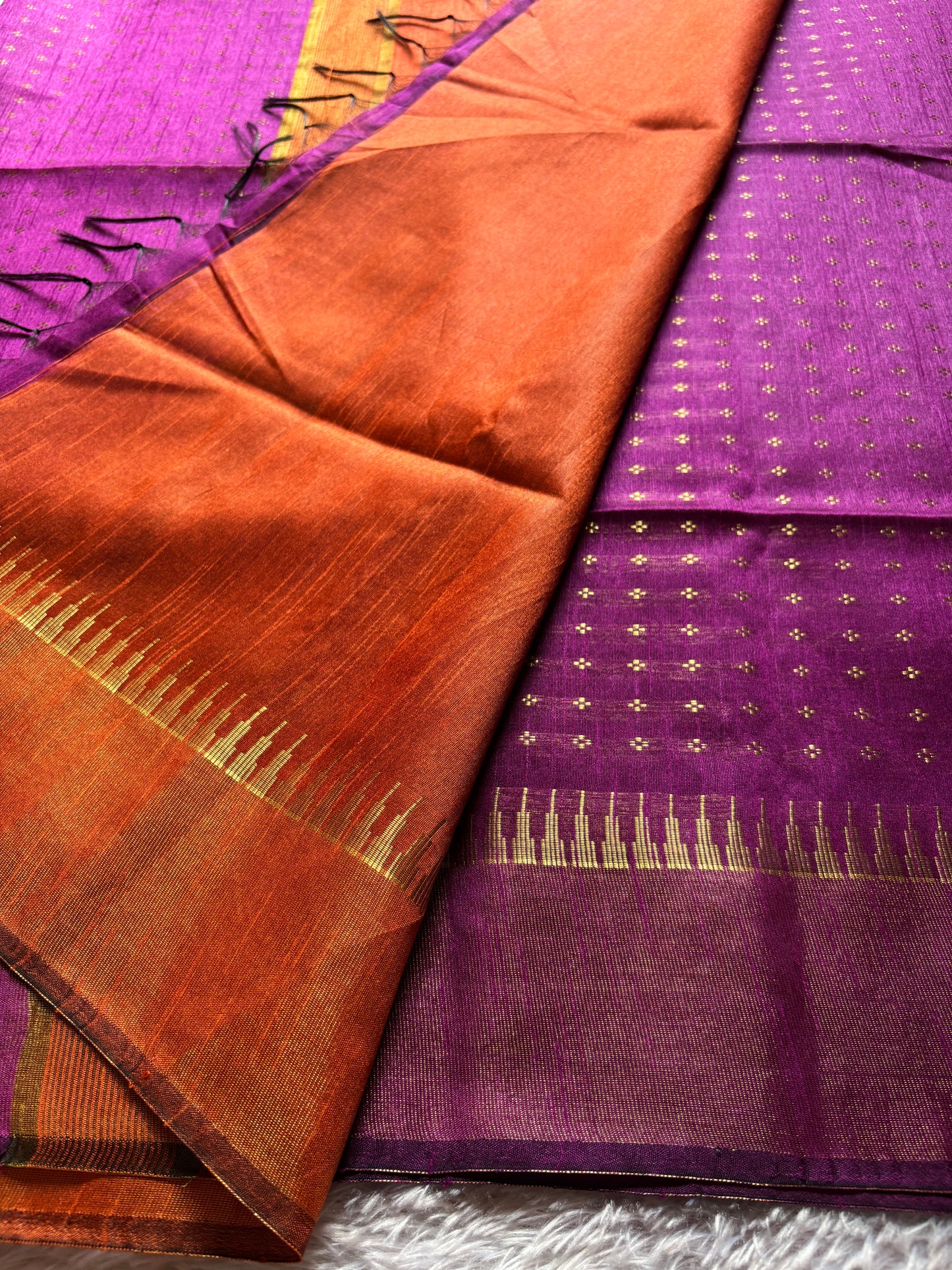 SS142 (2D) : Magenta-orange