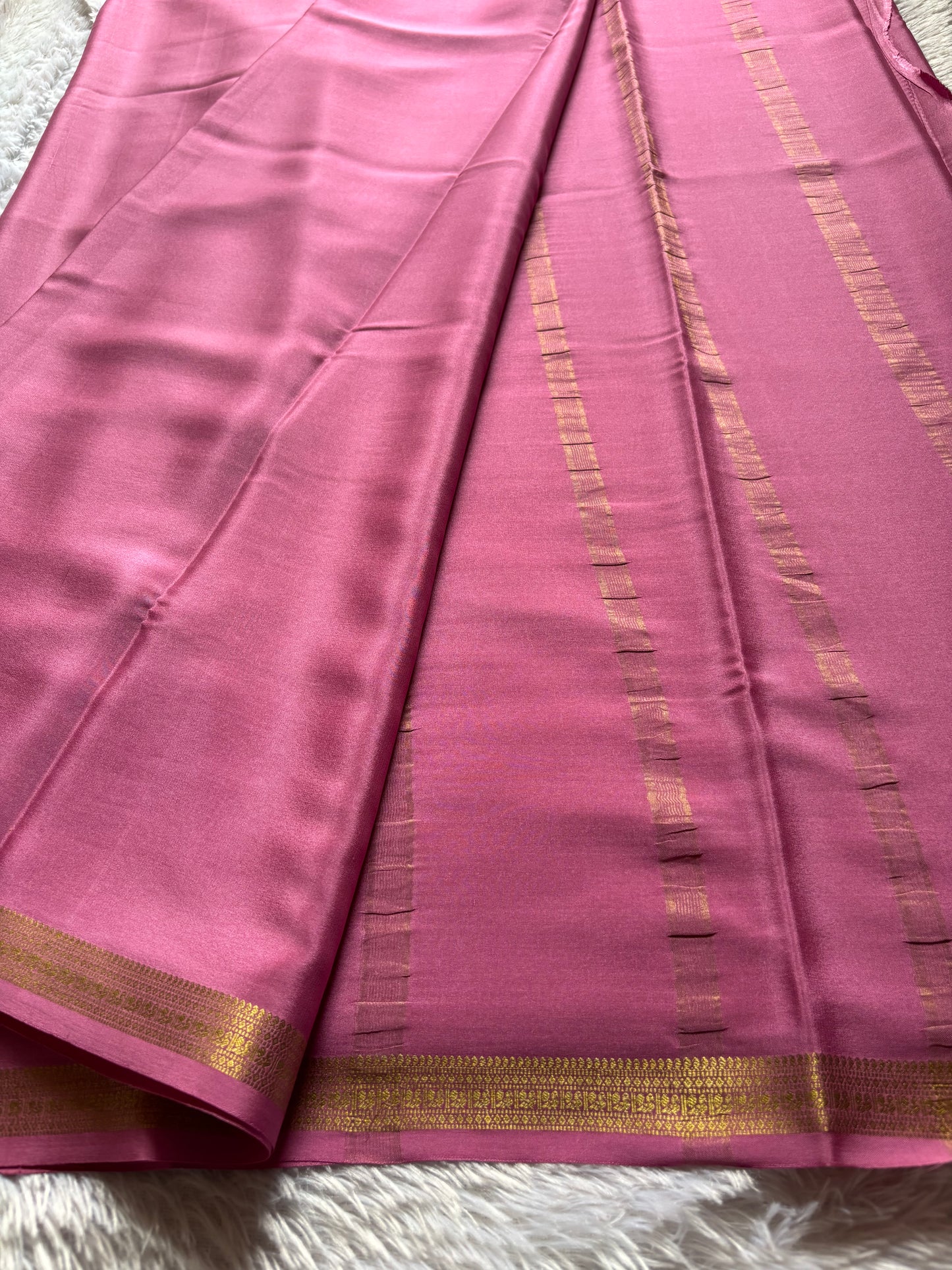 Harshini : Solid Onion pink