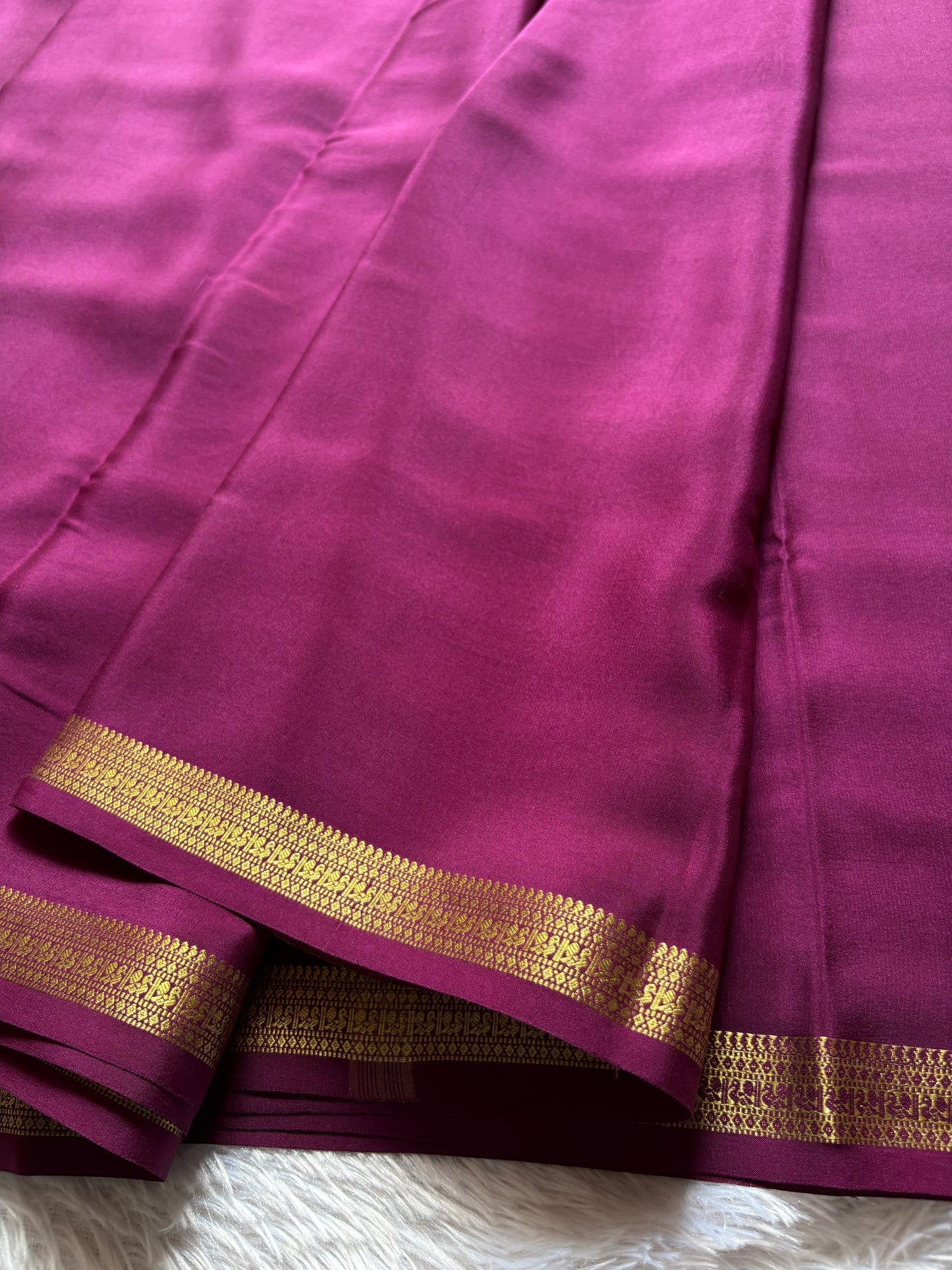 Harshini : Solid Wine