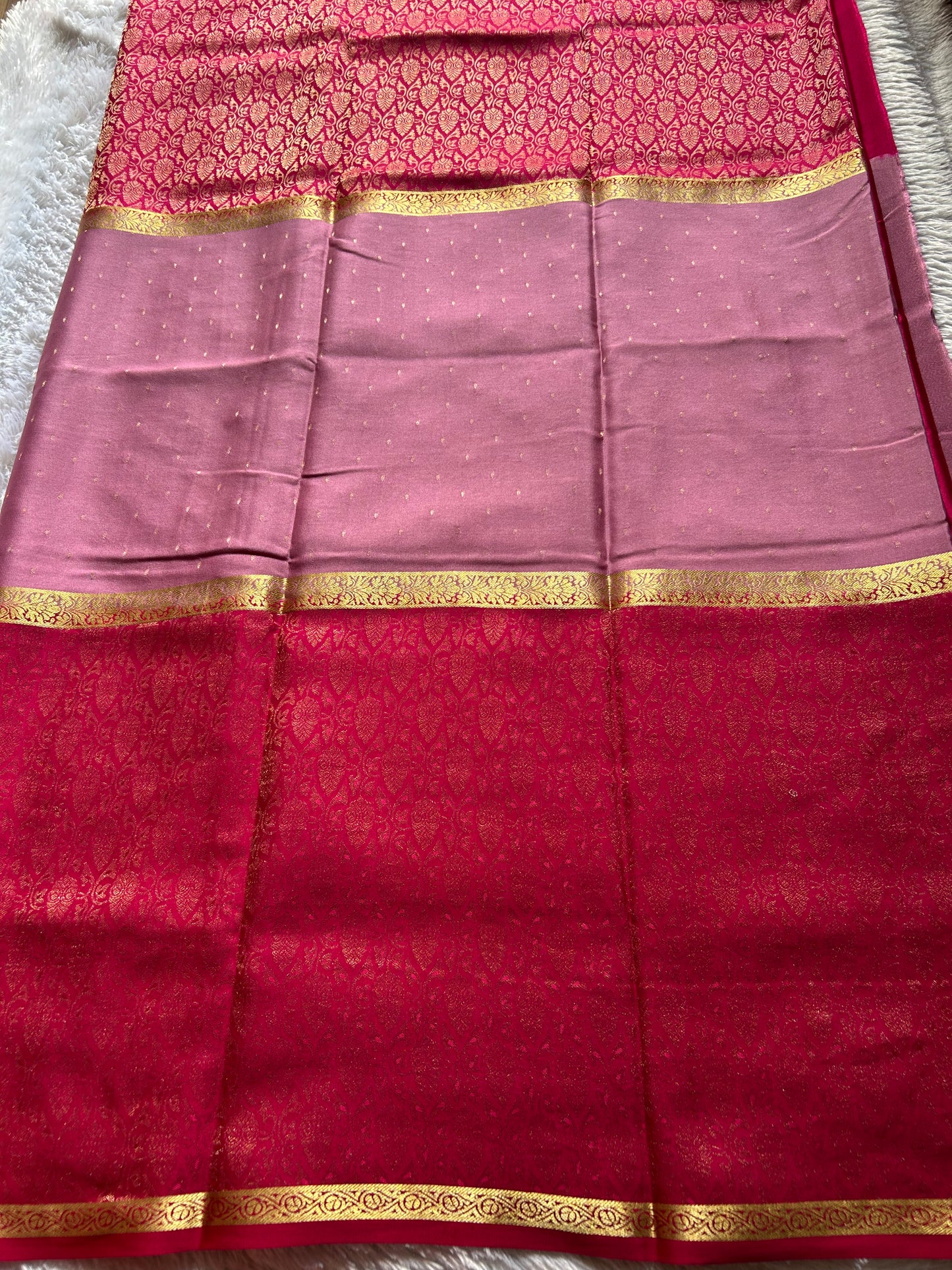 Asha (2D) : Mauve pink-rani pink