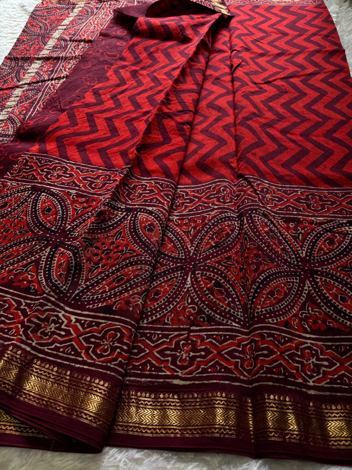 Maheshwari (2D) :  Brick Red