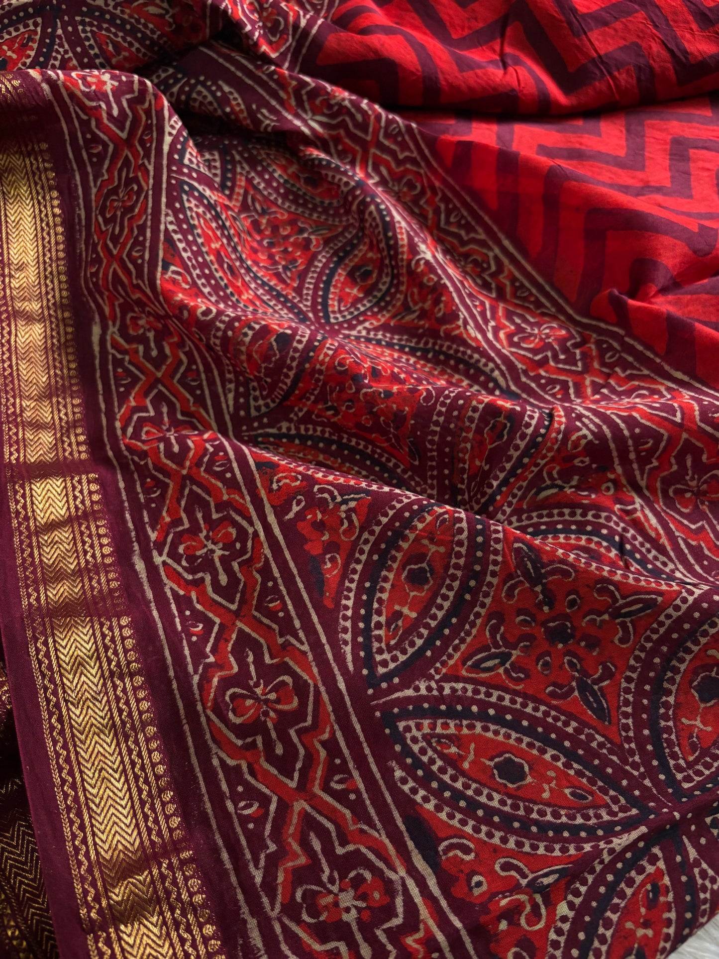 Maheshwari (2D) :  Brick Red