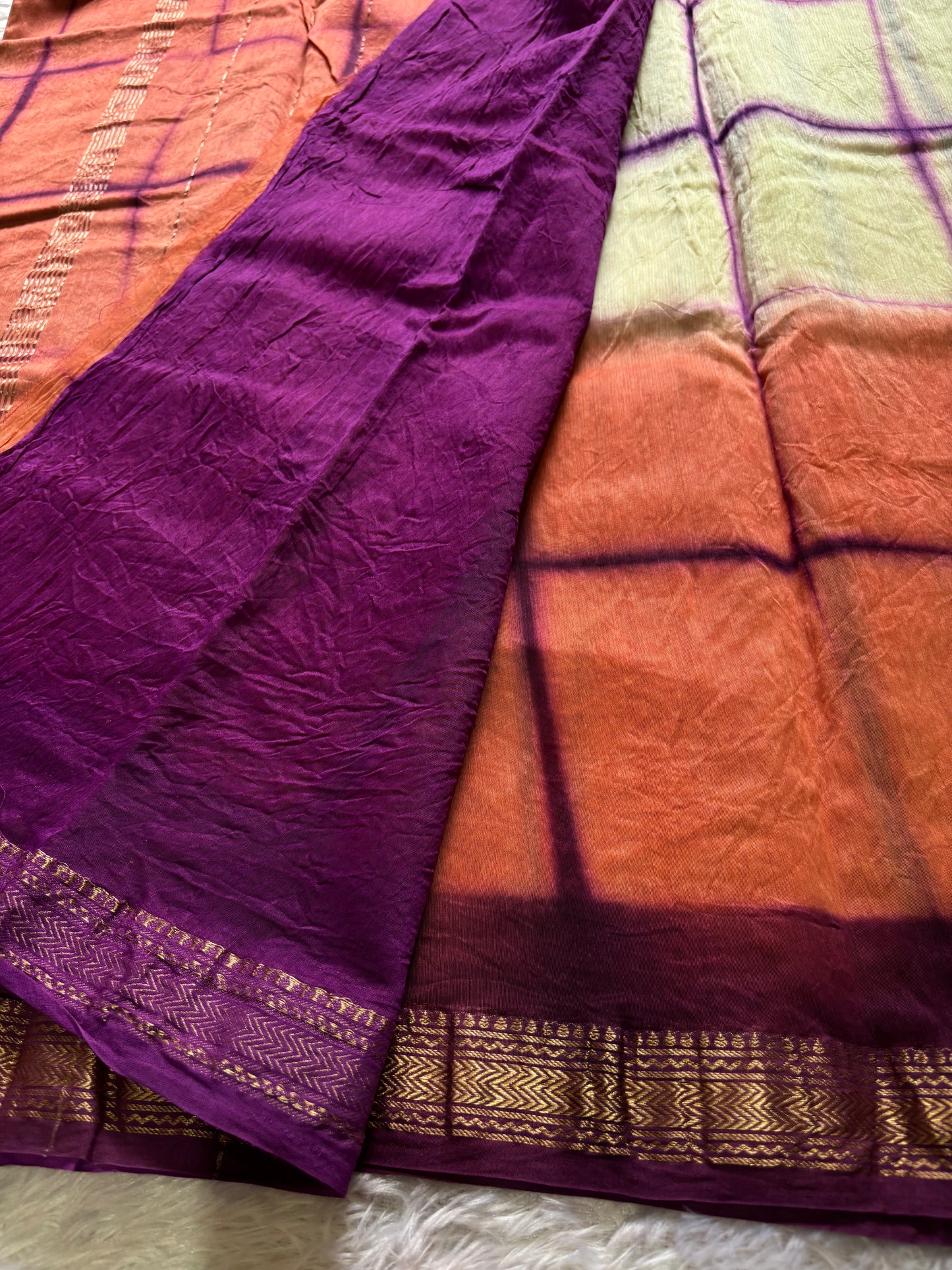 Maheshwari (3D) : Off white-peach-purple