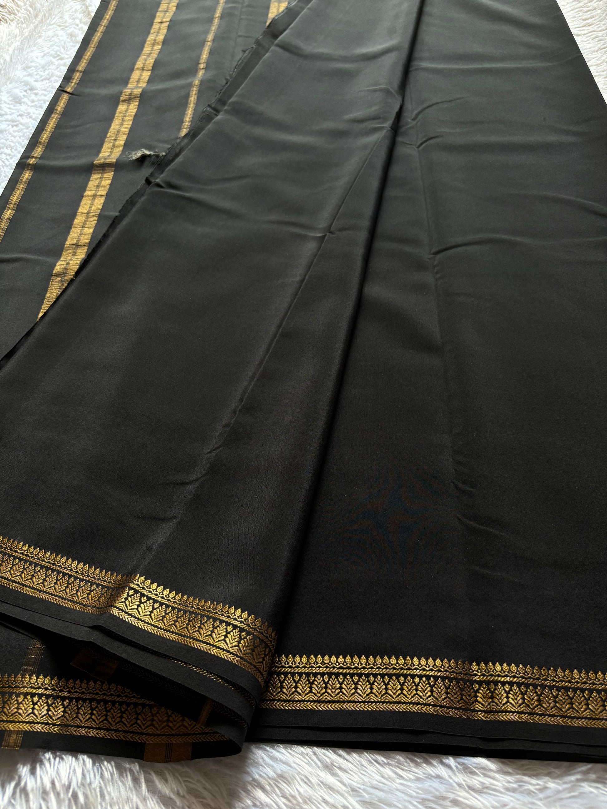 Jyothi : Solid Black – Nalmè Saree Studio