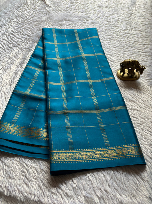 Savithri : Solid Teal blue