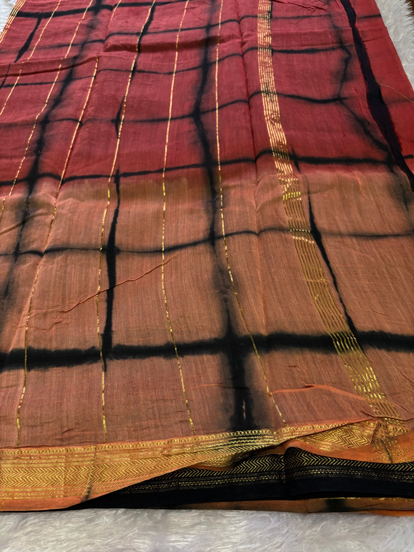 Maheshwari (2D) : Maroon-peach