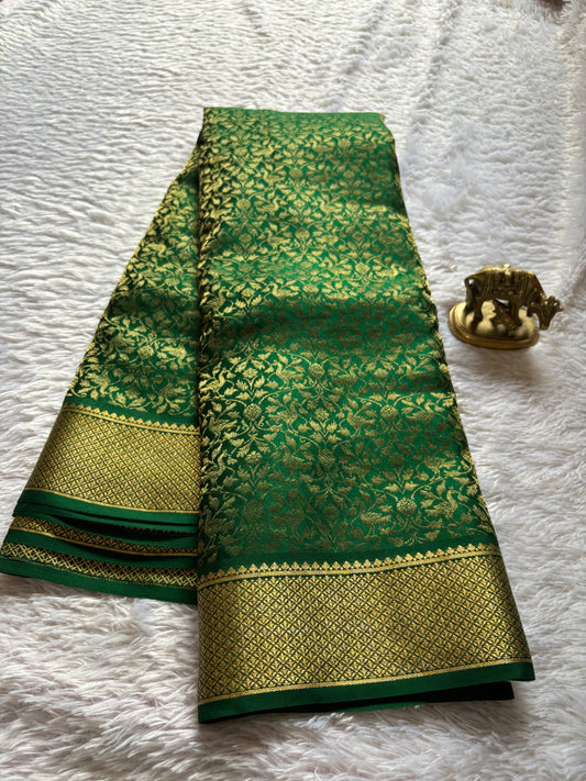 Myna : Brocade Bottle green
