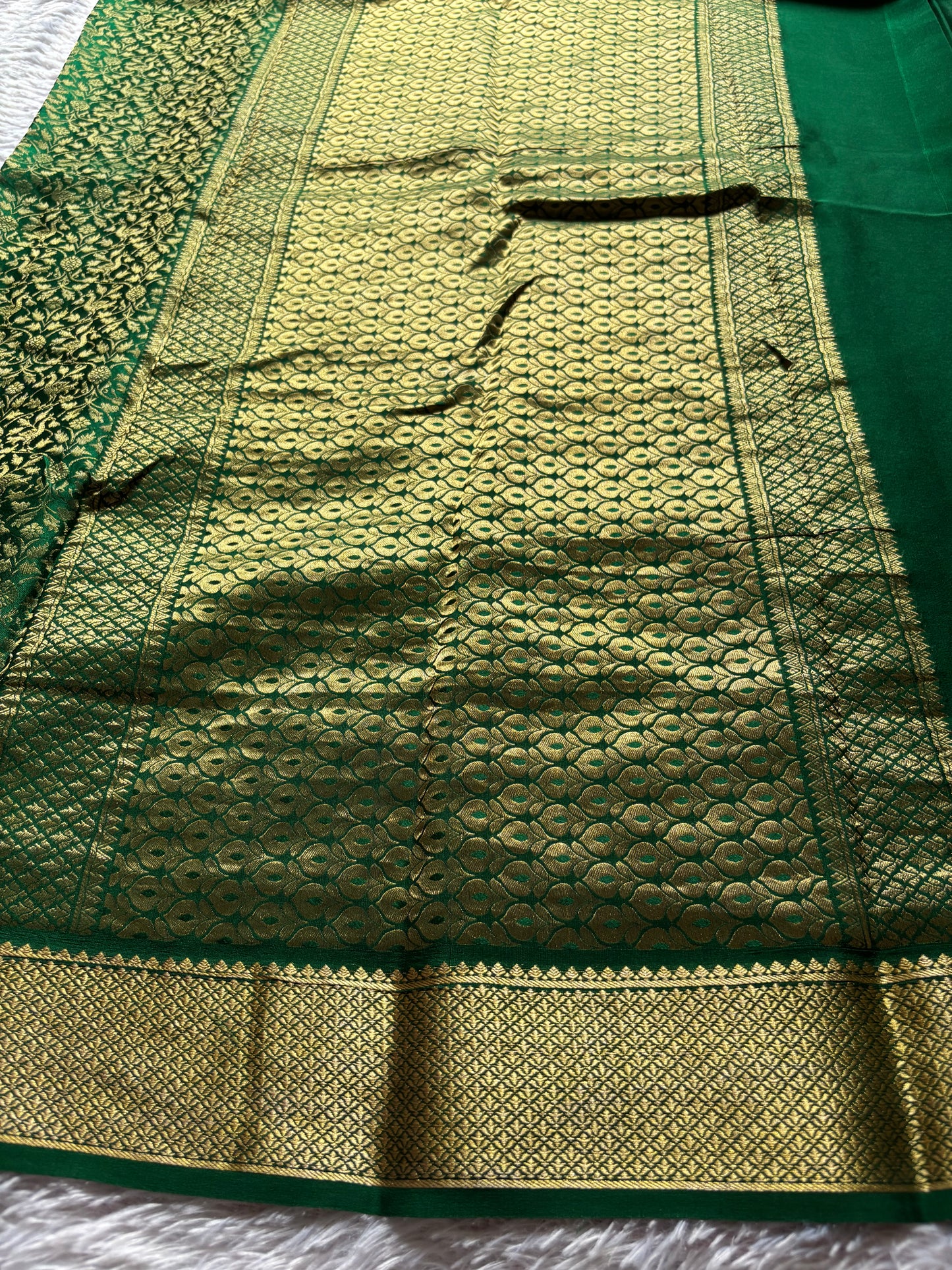 Myna : Brocade Bottle green