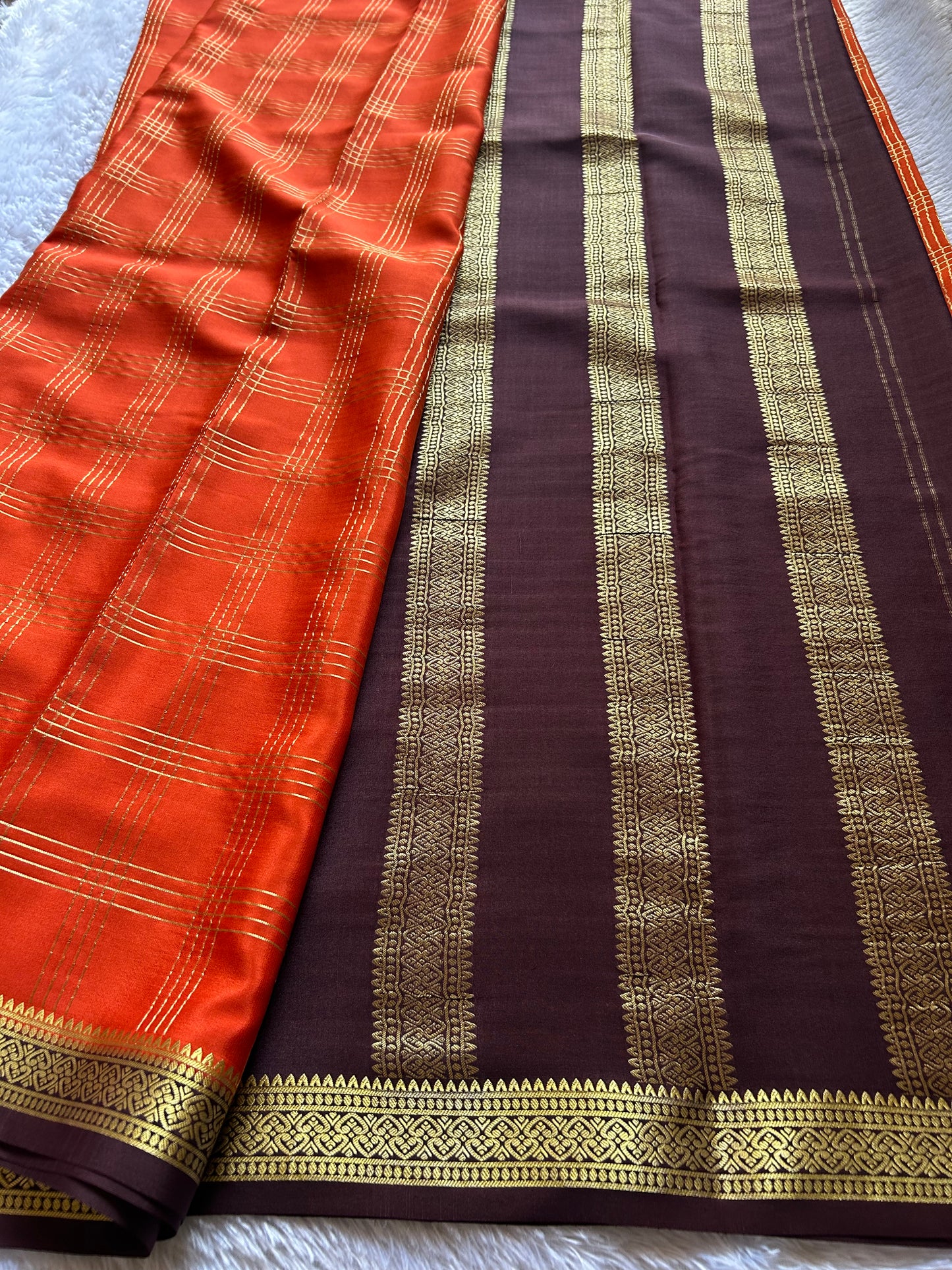 Apeksha (2D) : Orange-chocolate brown