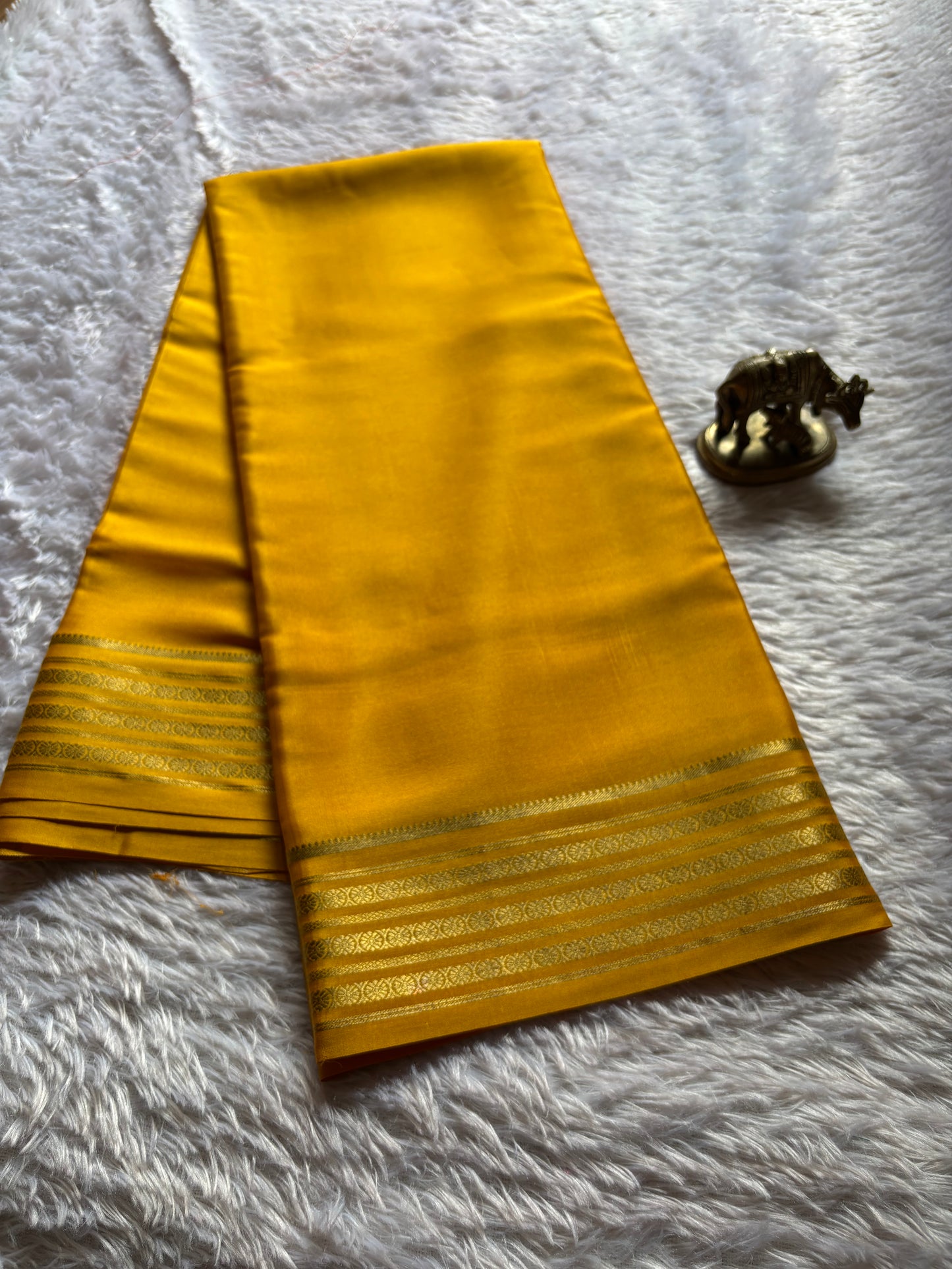 Pushpa : Solid Golden yellow