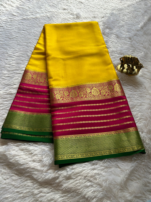 Sindhu  (3D) : Golden yellow-pink-green