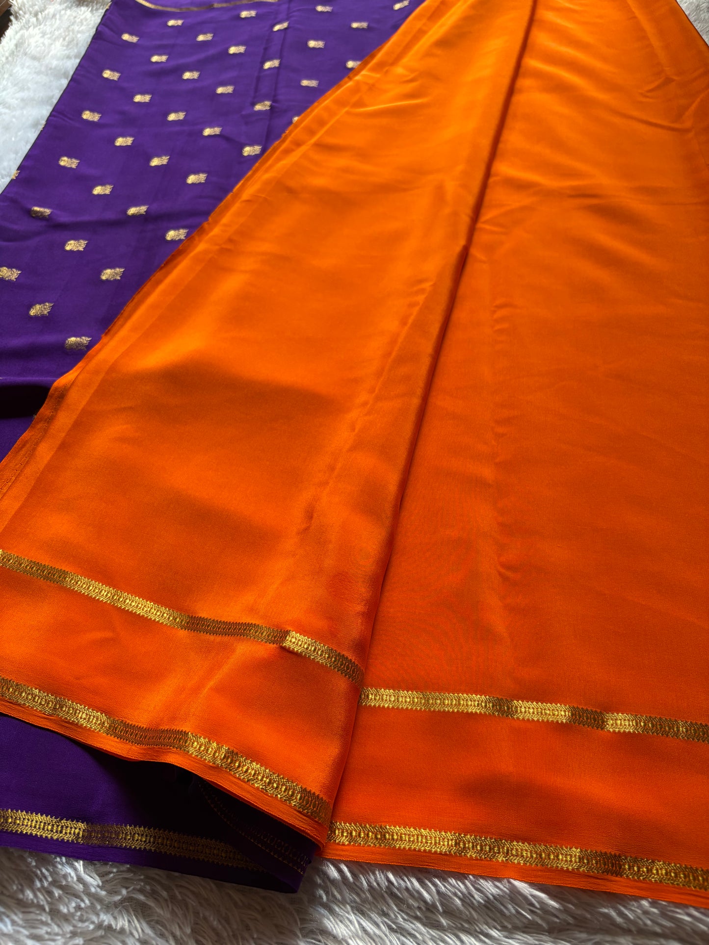 Padmini (2D) : Orange-violet