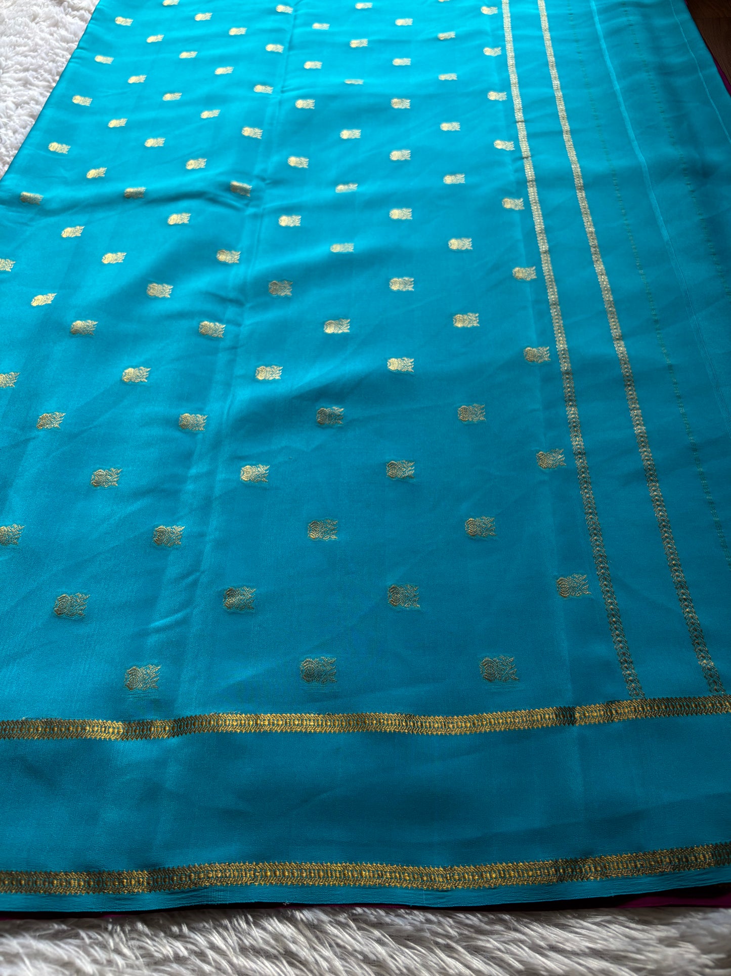 Padmini (2D) : Wine-ananda blue