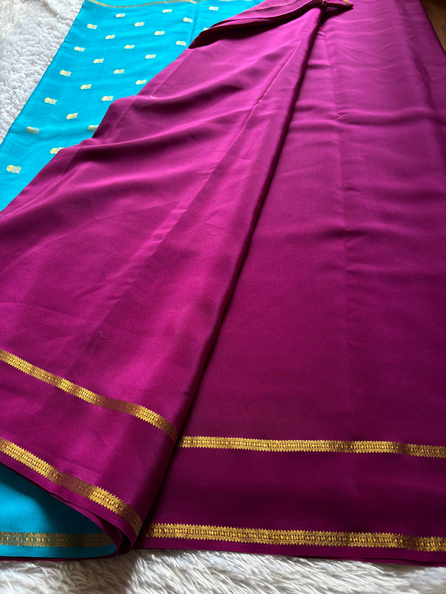 Padmini (2D) : Wine-ananda blue