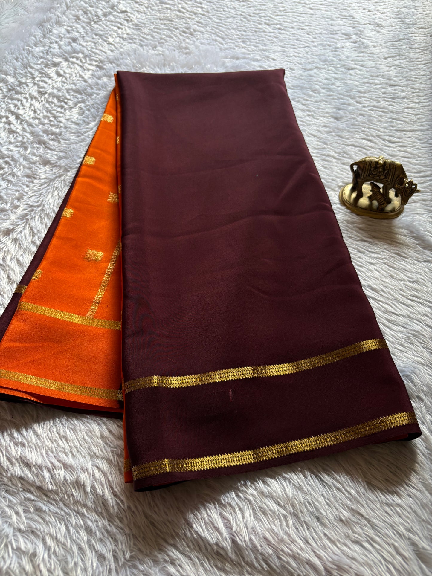 Padmini (2D) : Chocolate brown-orange