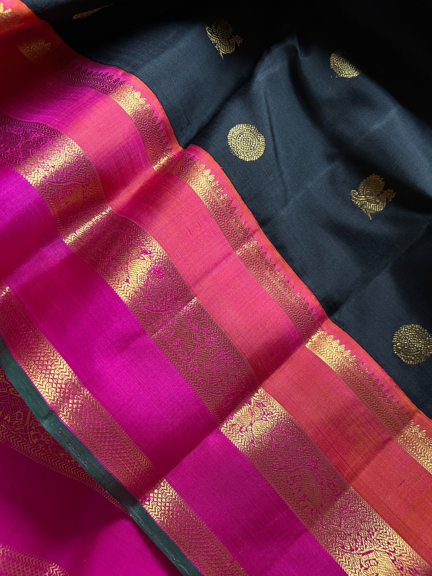 Kankana (3D) : Black-orange-pink