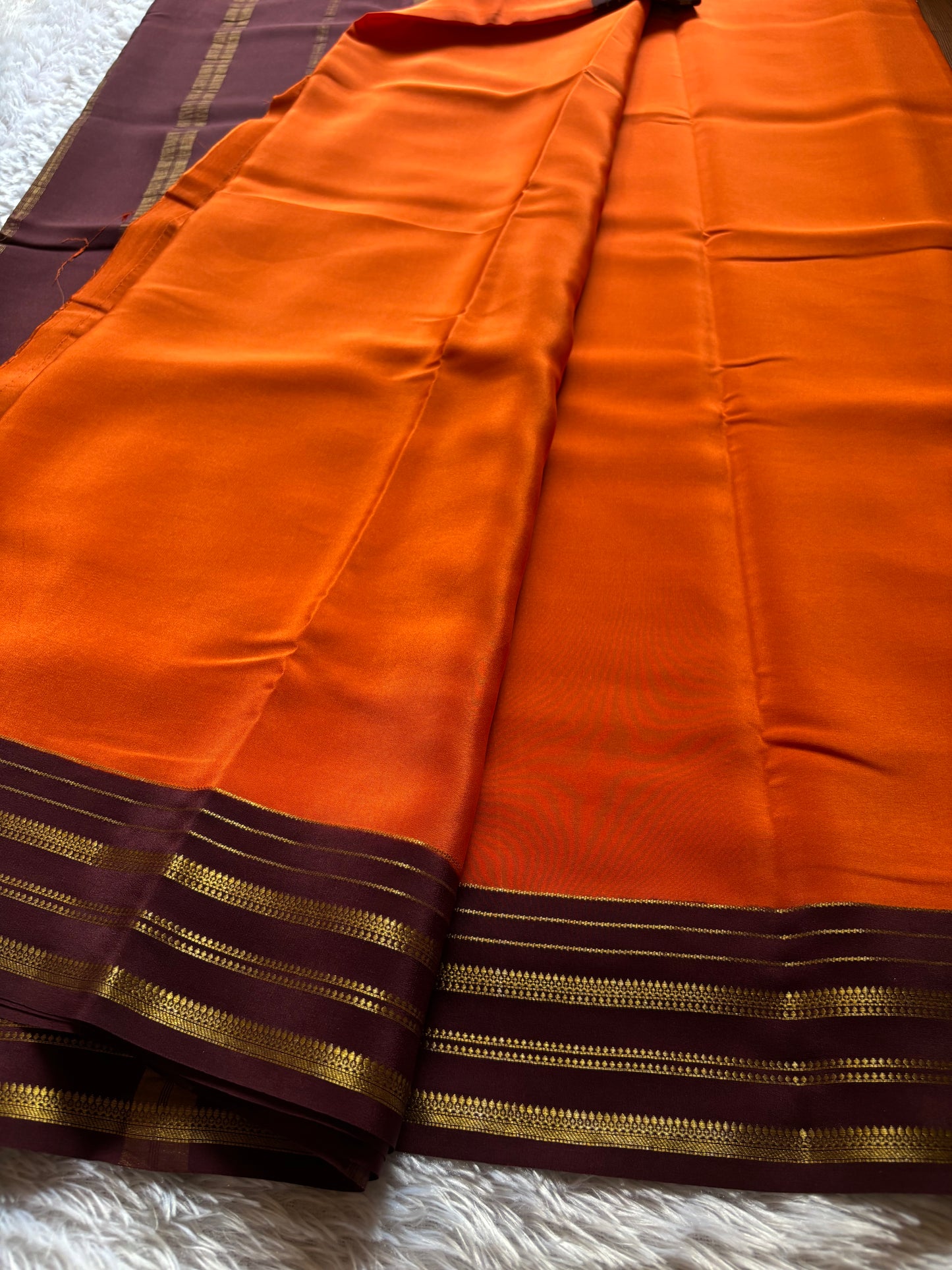 Tanuja (2D) : Orange-chocolate brown