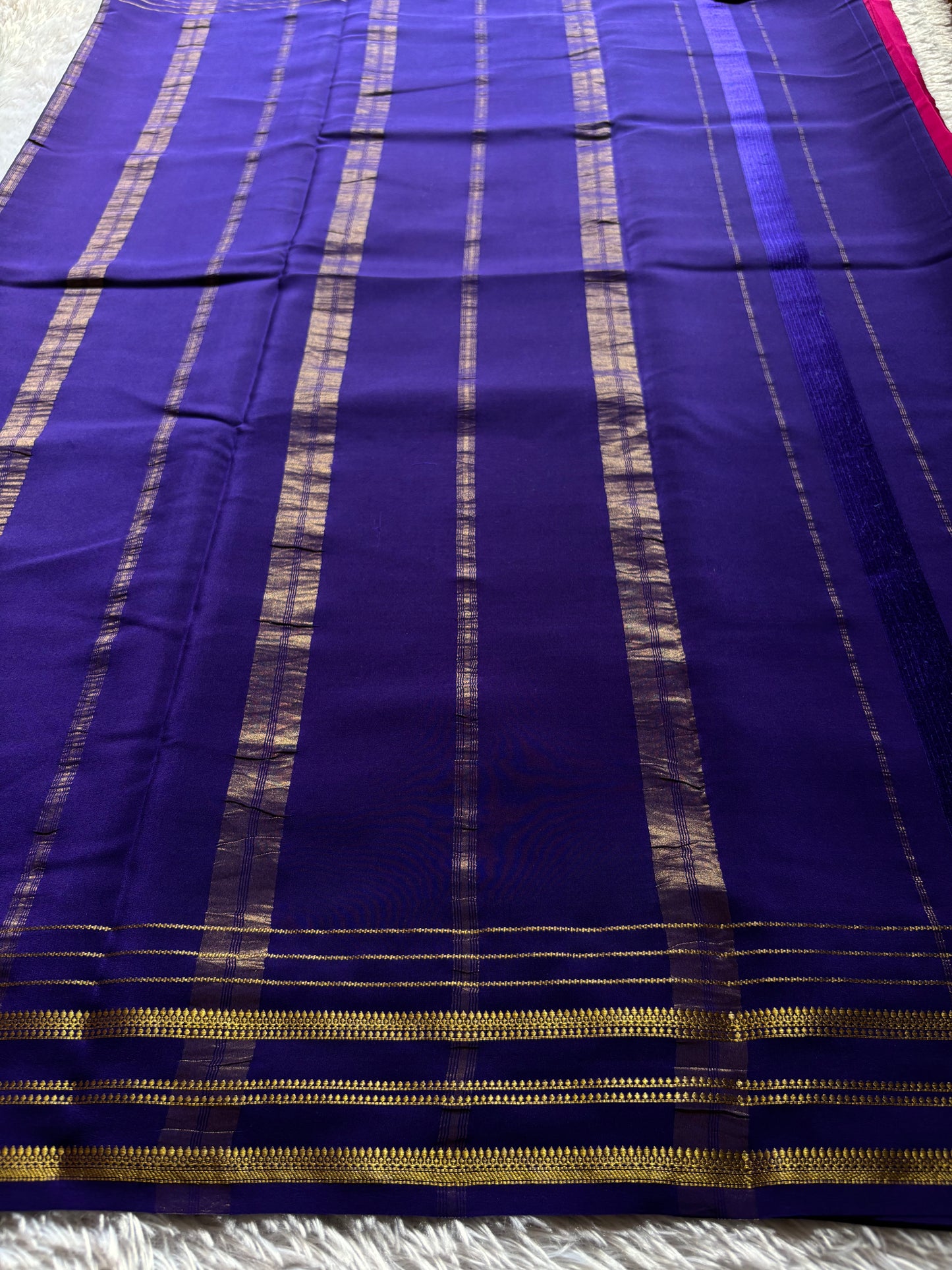 Tanuja (2D) : Rani pink-dark blue