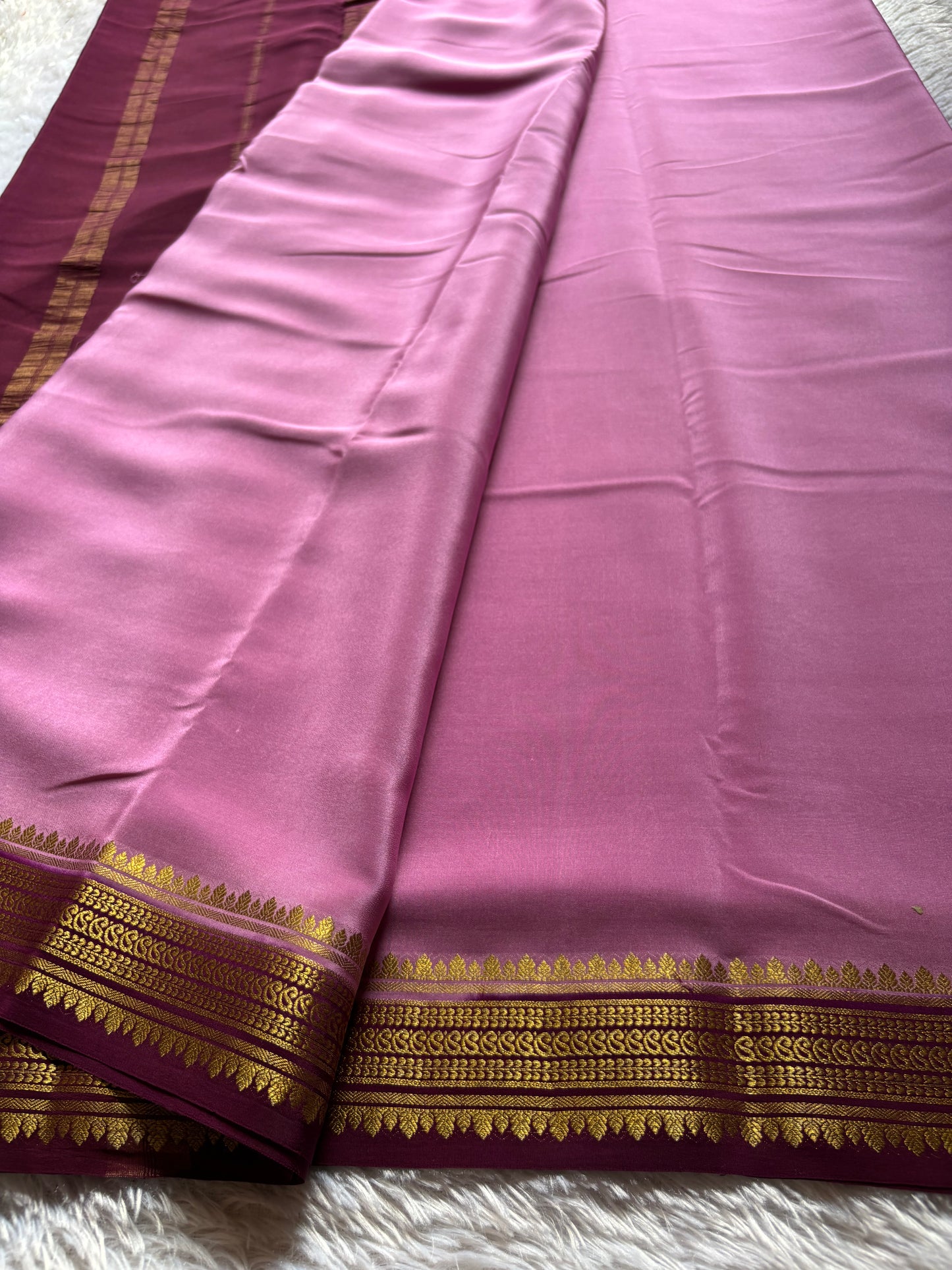 Komala (2D) : Onion pink-dark wine
