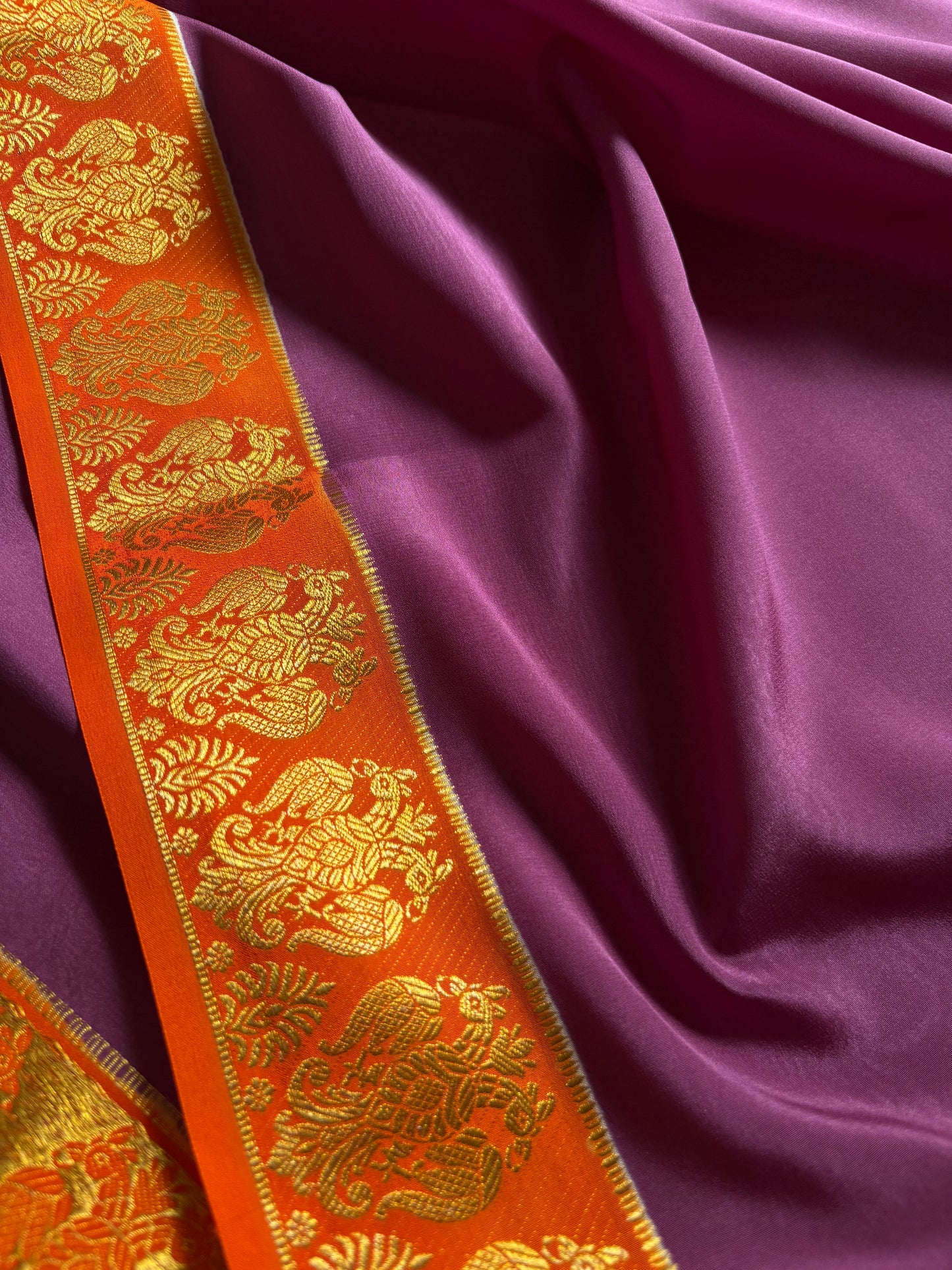 Veera (2D) : Mauve -orange