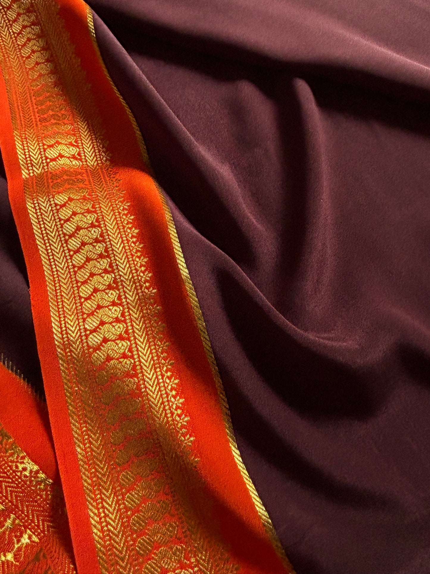 Mayuri (2D) : Chocolate brown-orange