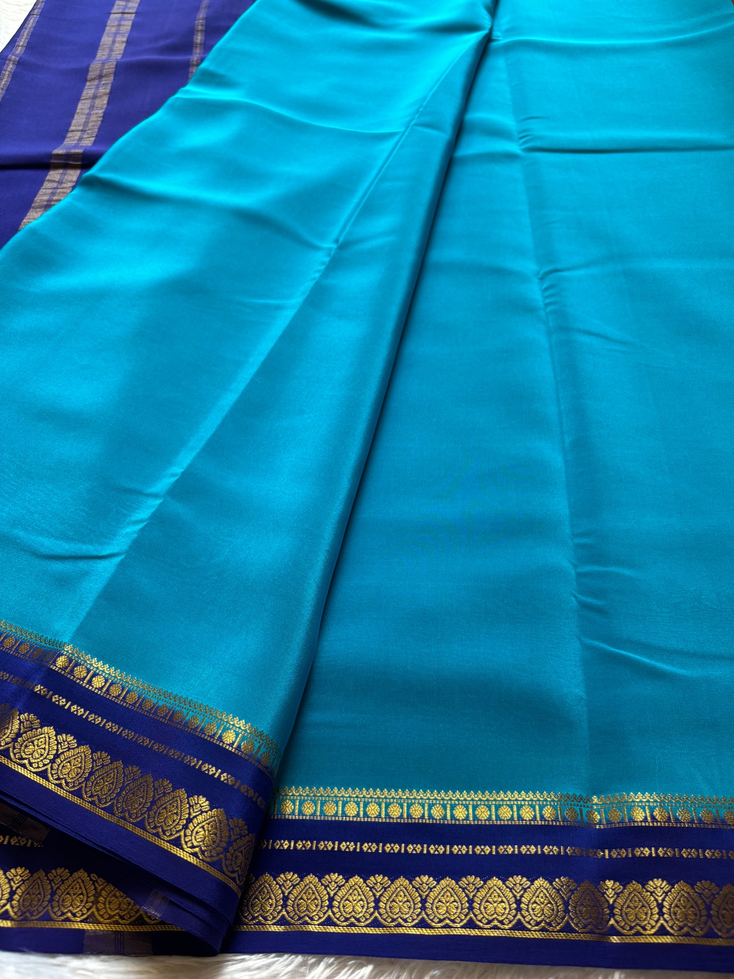 Rohini (2D) : Ananda blue-dark blue