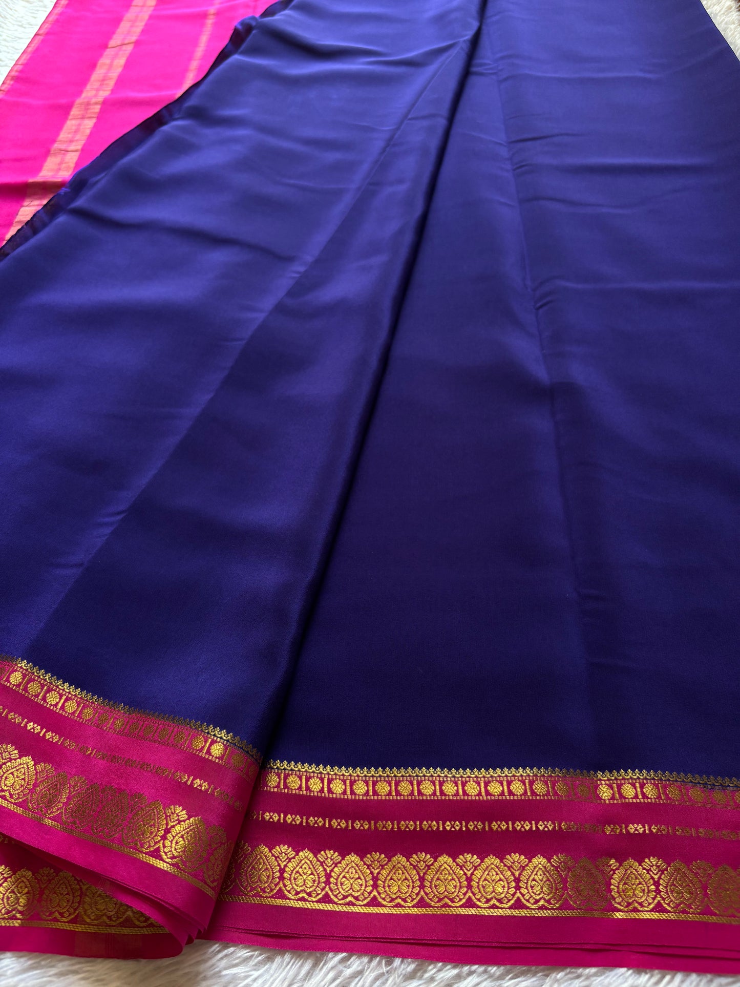 Rohini (2D) : Dark blue-rani pink