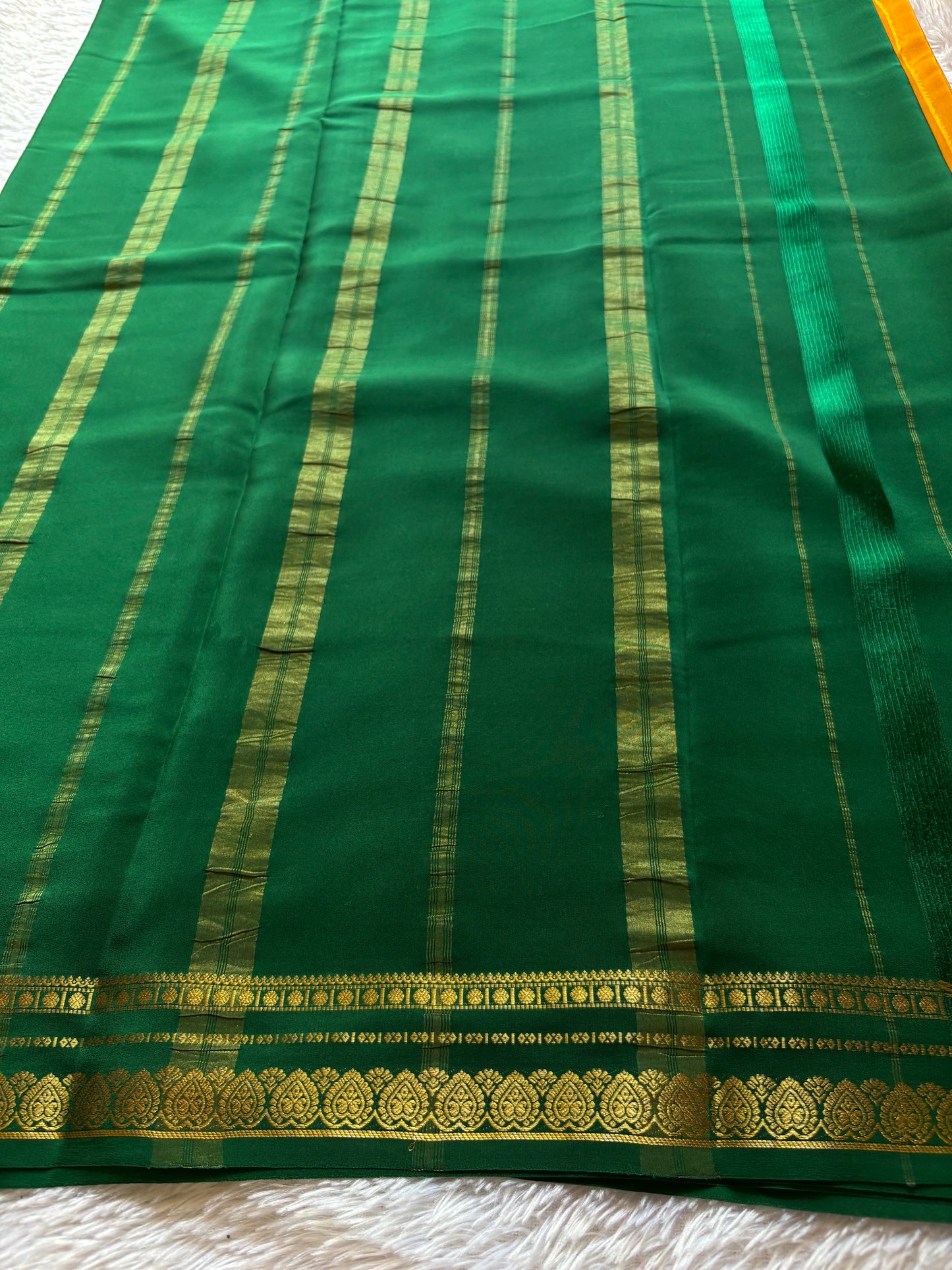 Rohini (2D) : Golden yellow-green