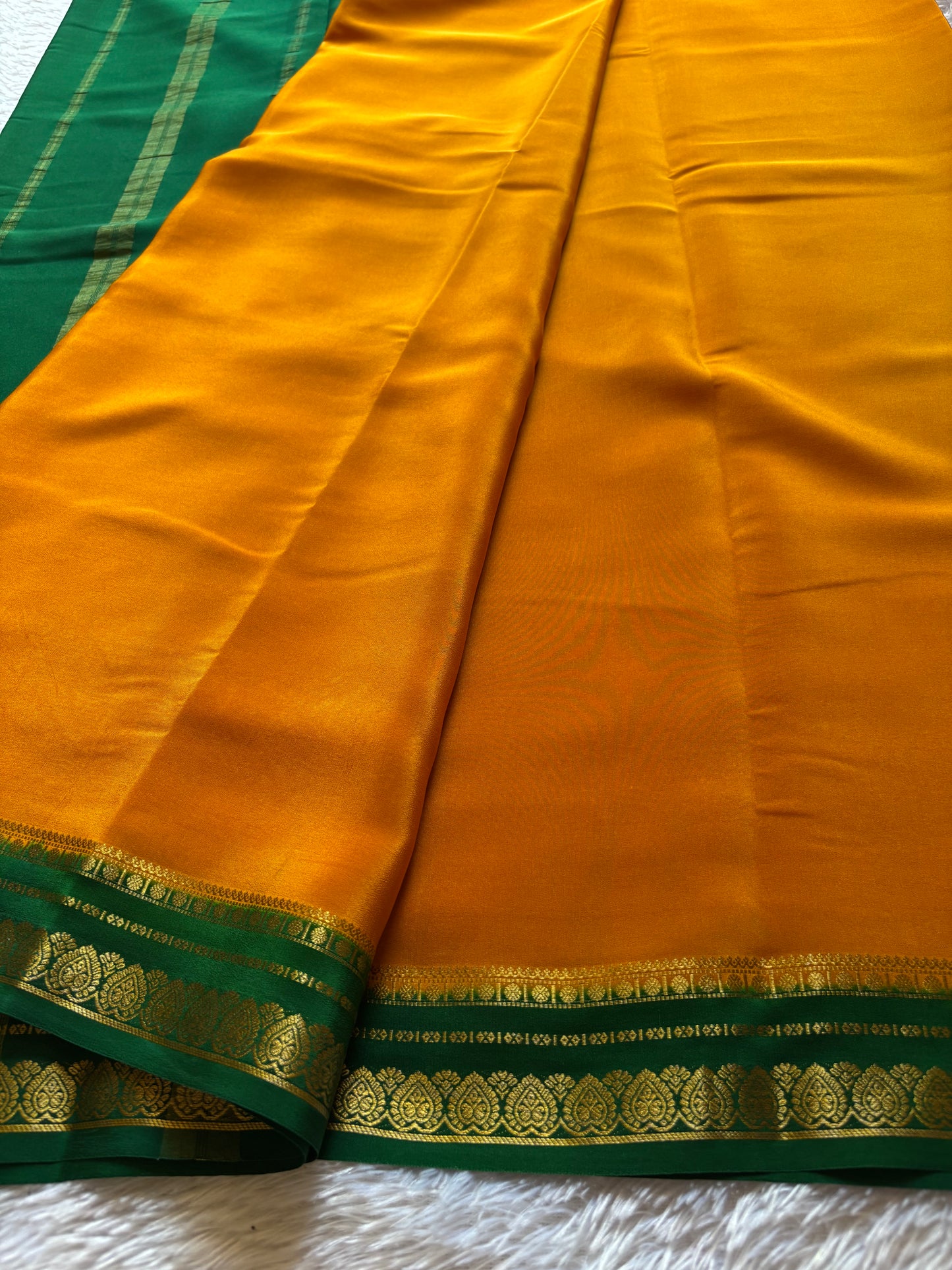 Rohini (2D) : Golden yellow-green
