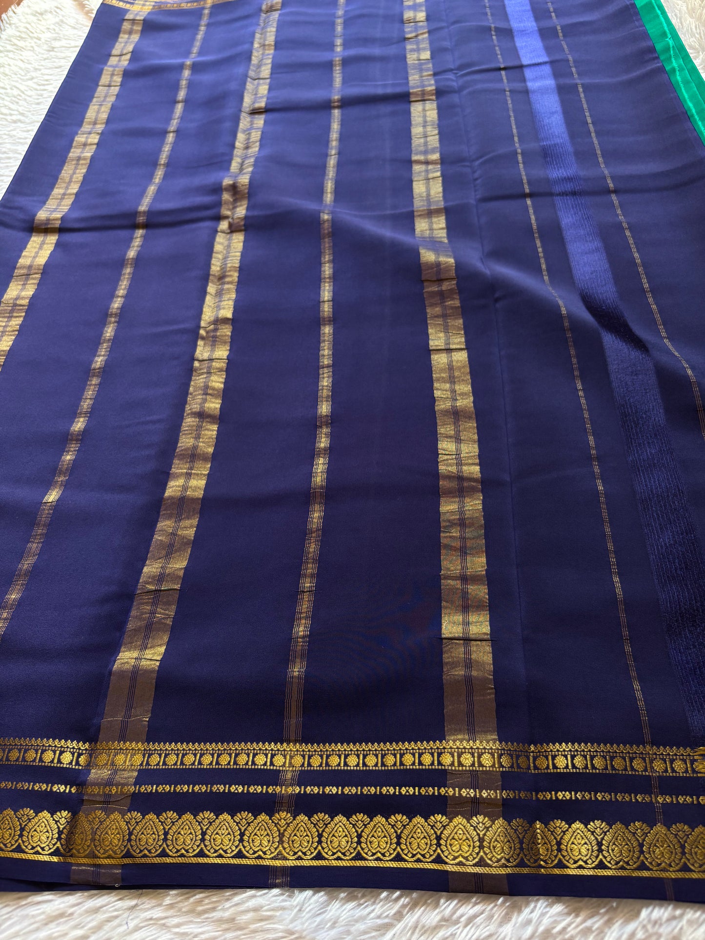 Rohini (2D) : Rama green-navy blue