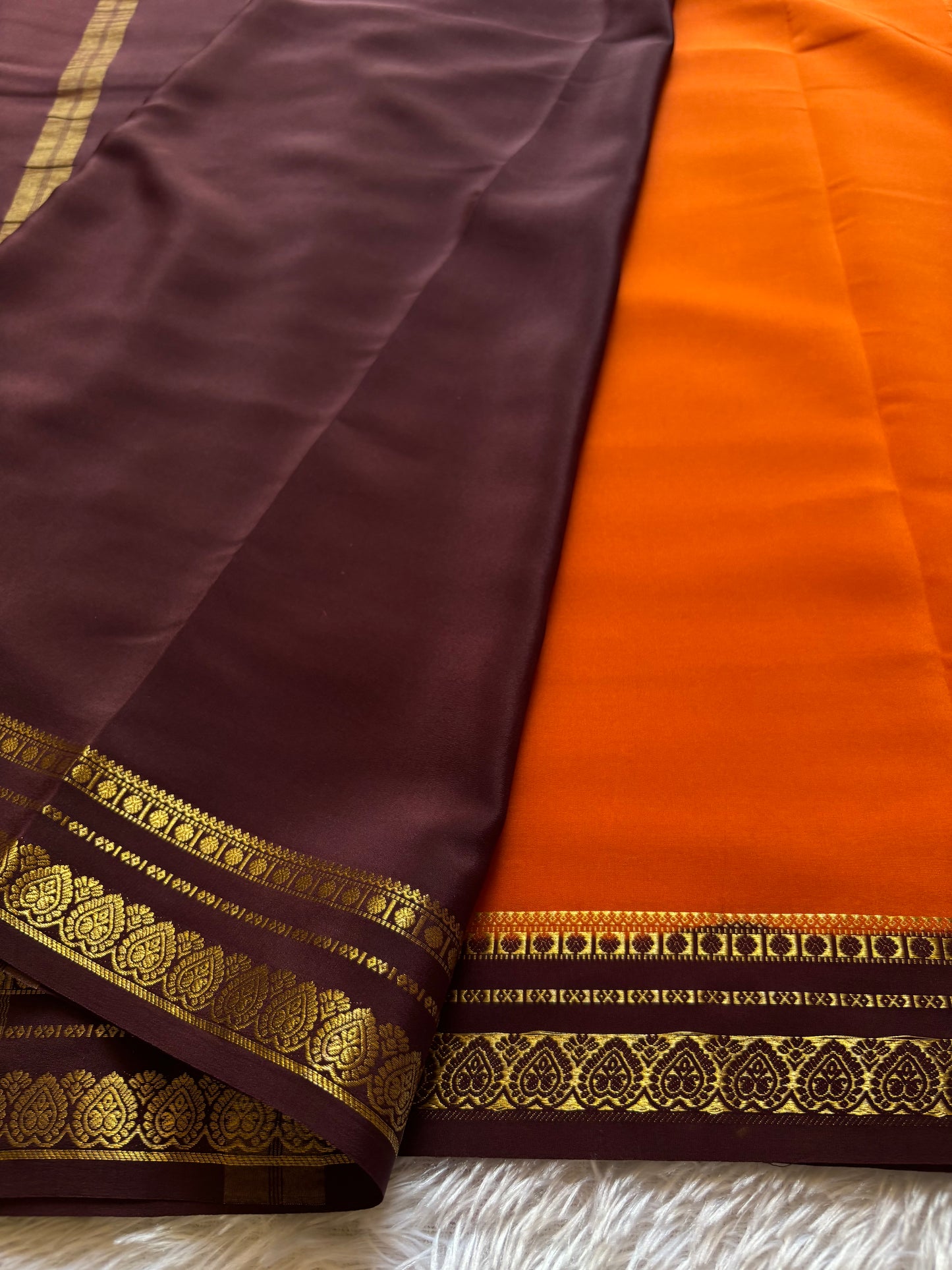 Rohini (2D) : Orange-chocolate brown