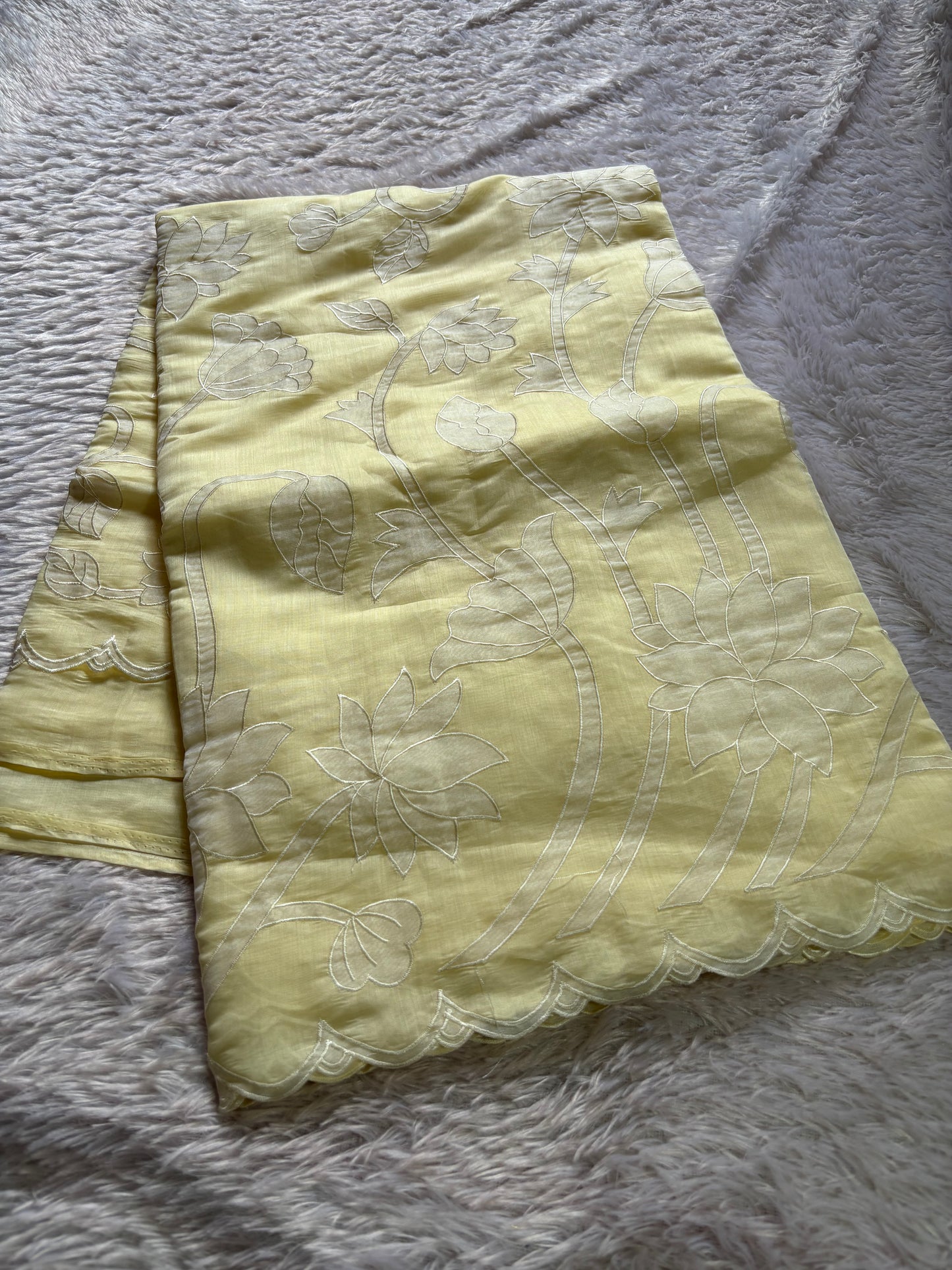 NAL201 : Solid Pastel yellow